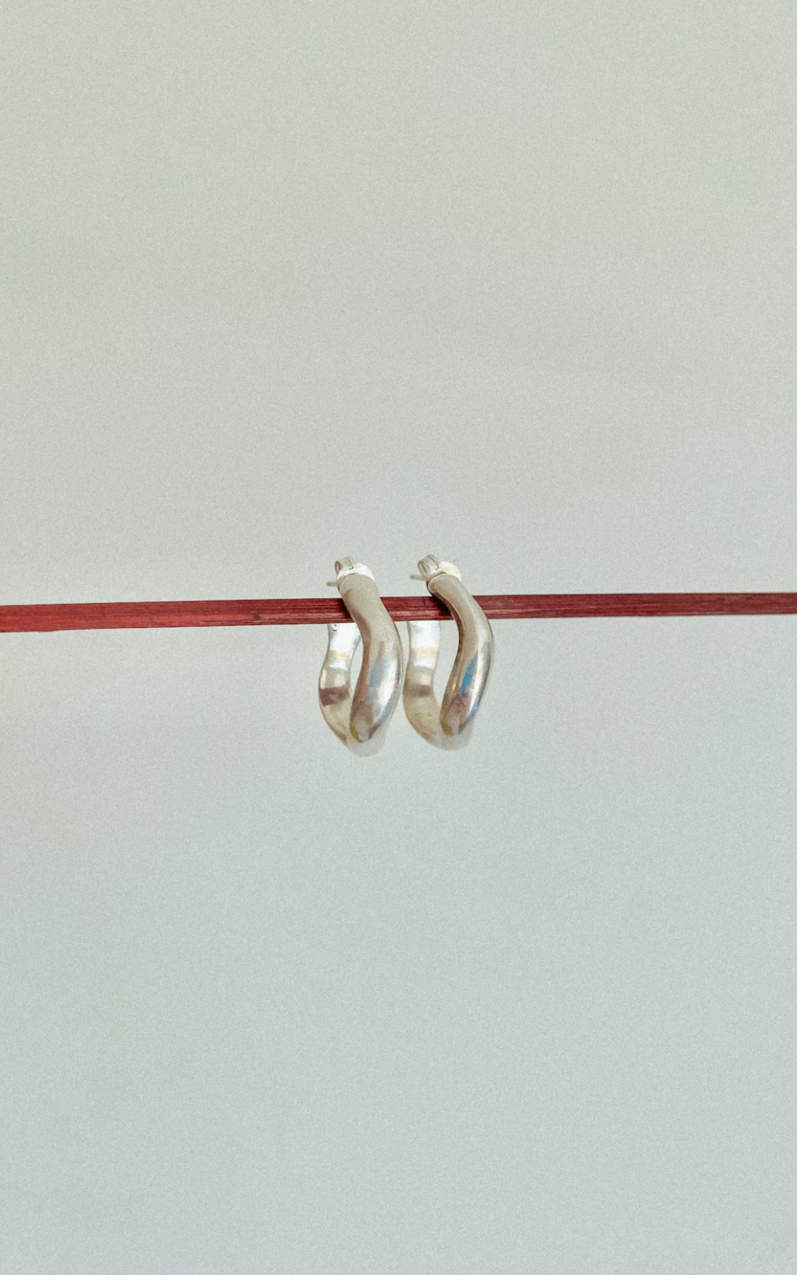 Organic wave hoops
