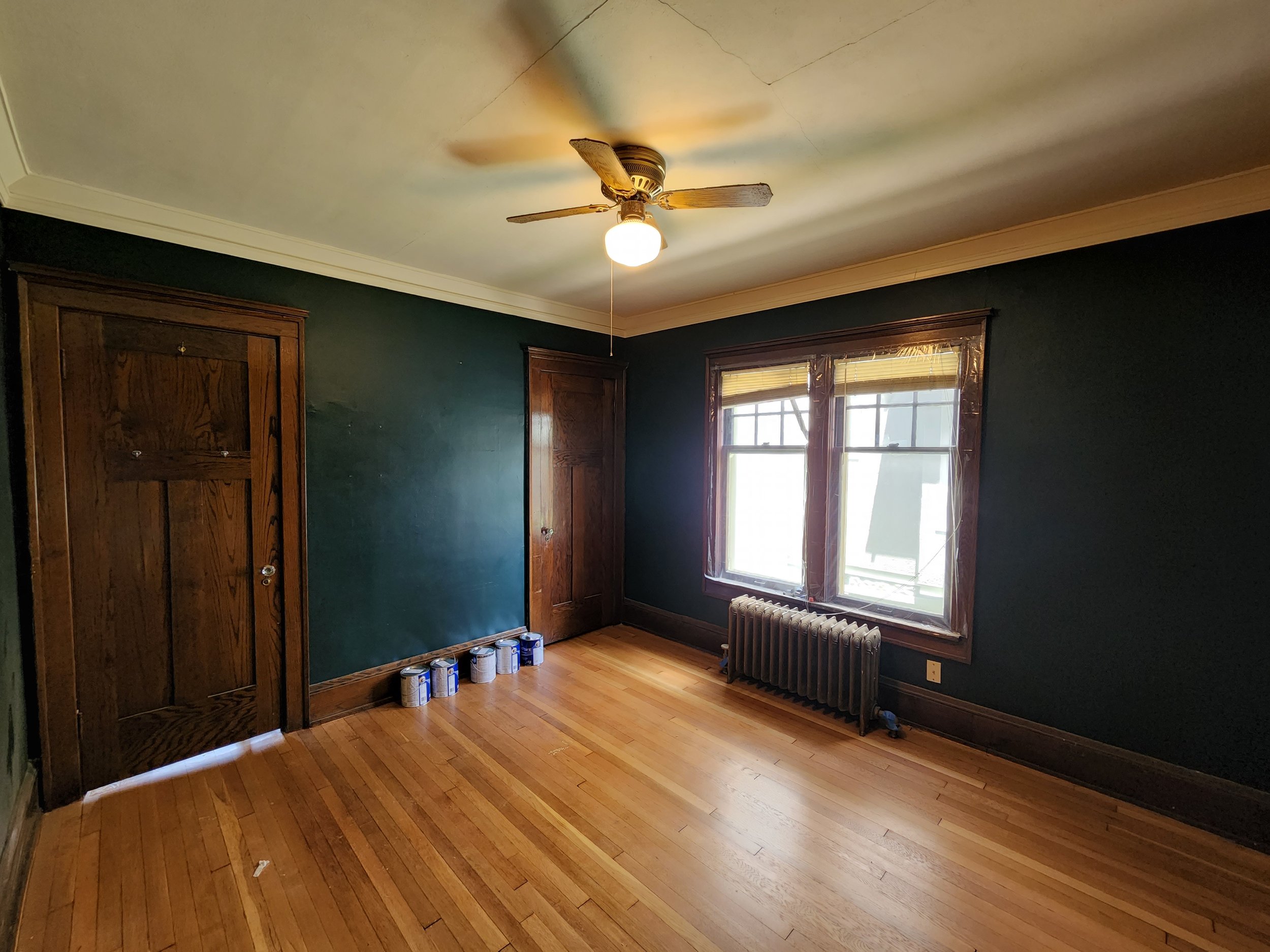 Wauwatosa WI, bedroom walls and ceiling before