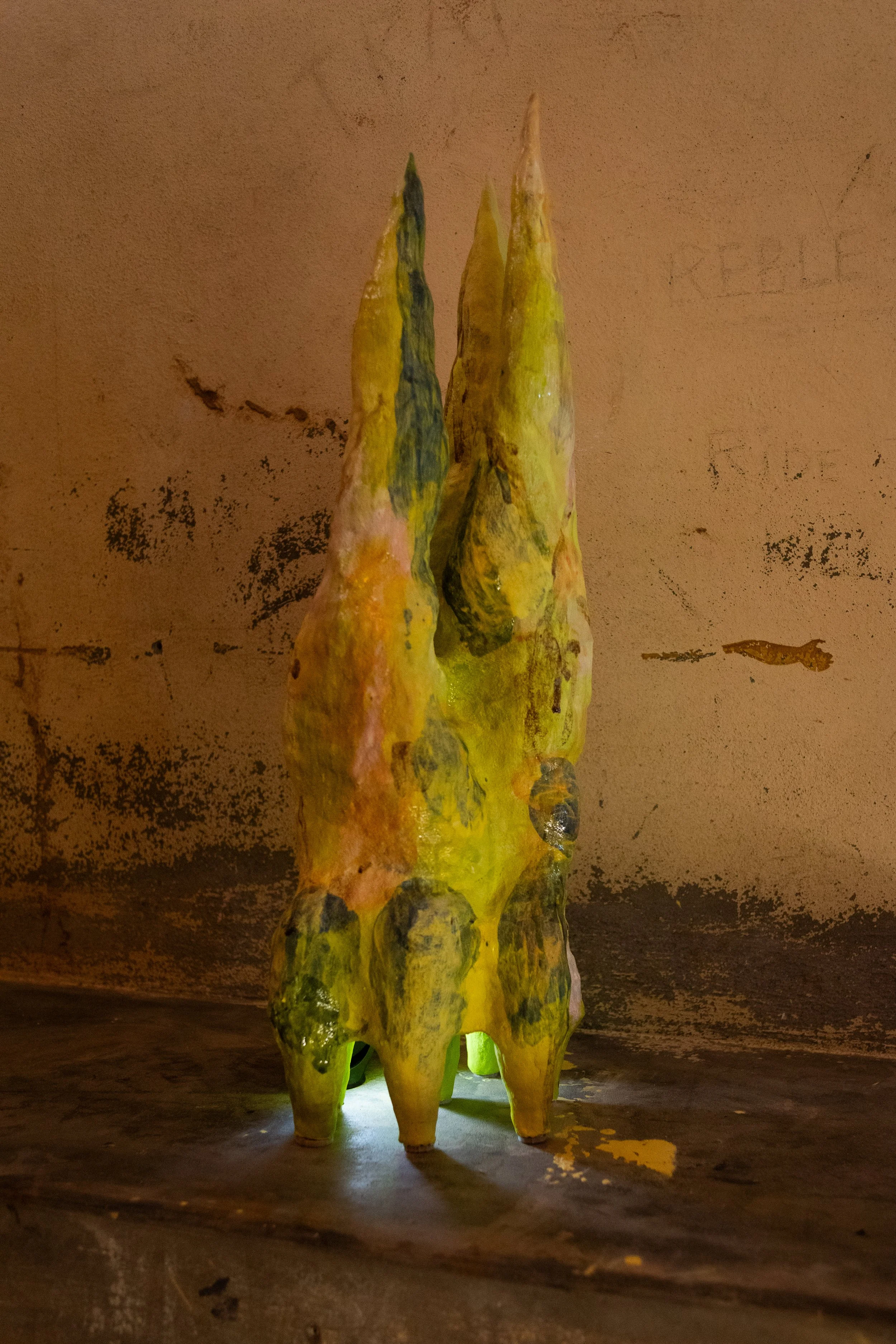 Odessa_GoldenYellow_InAri-2.jpg