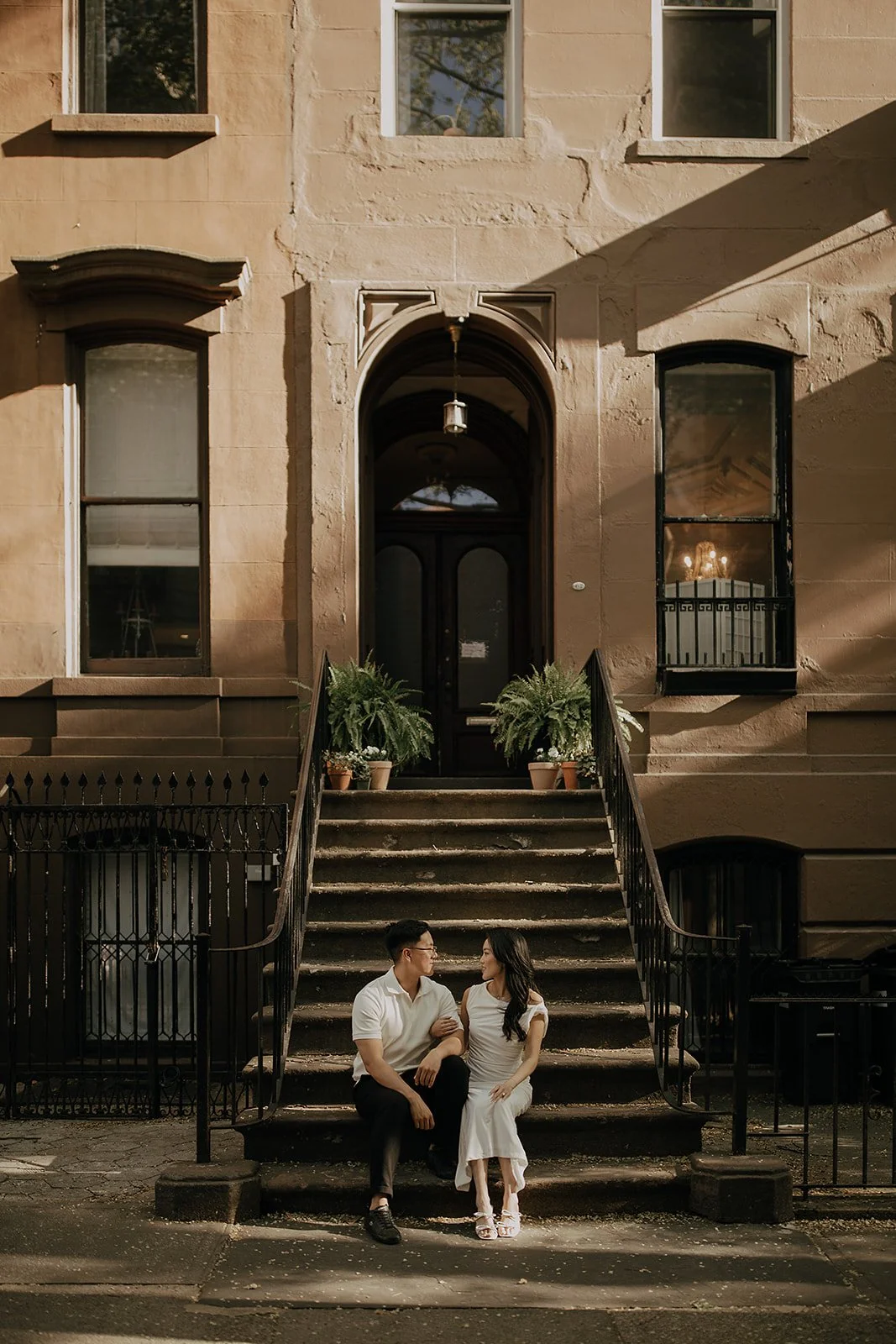 new-york-wedding-photographer-New-York-City-Engagement-Photos-Romantic-Places-That-Feel-Like-You_7580.jpg