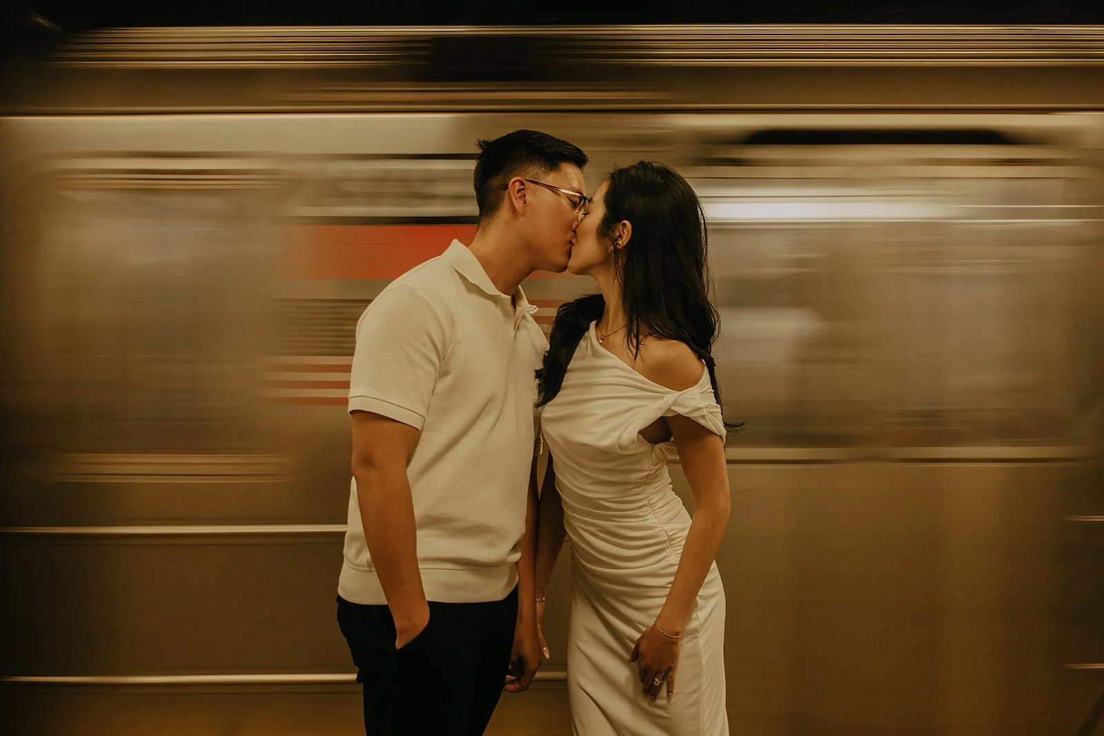 new-york-wedding-photographer-New-York-City-Engagement-Photos-Romantic-Places-That-Feel-Like-You_7811.jpg