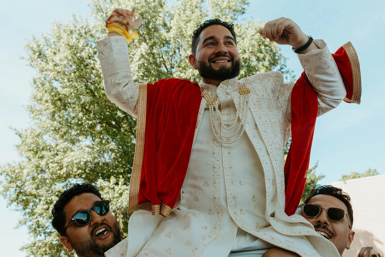 new-york-wedding-photographer-How-to-Celebrate-Your-Cultures-in-a-Multicultural-Wedding_6999.jpg