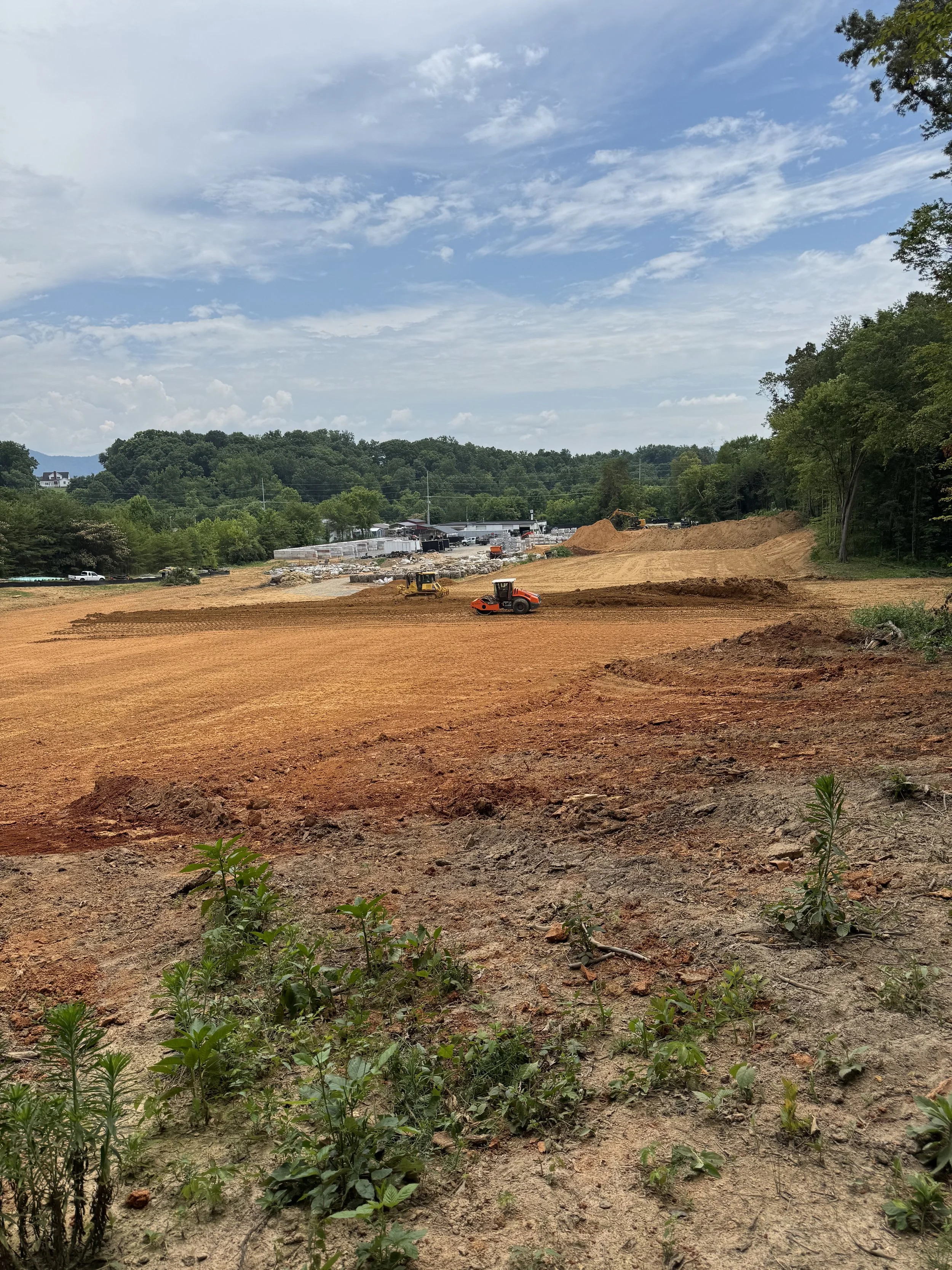 excavating, land clearing, land prep, dirt hauling