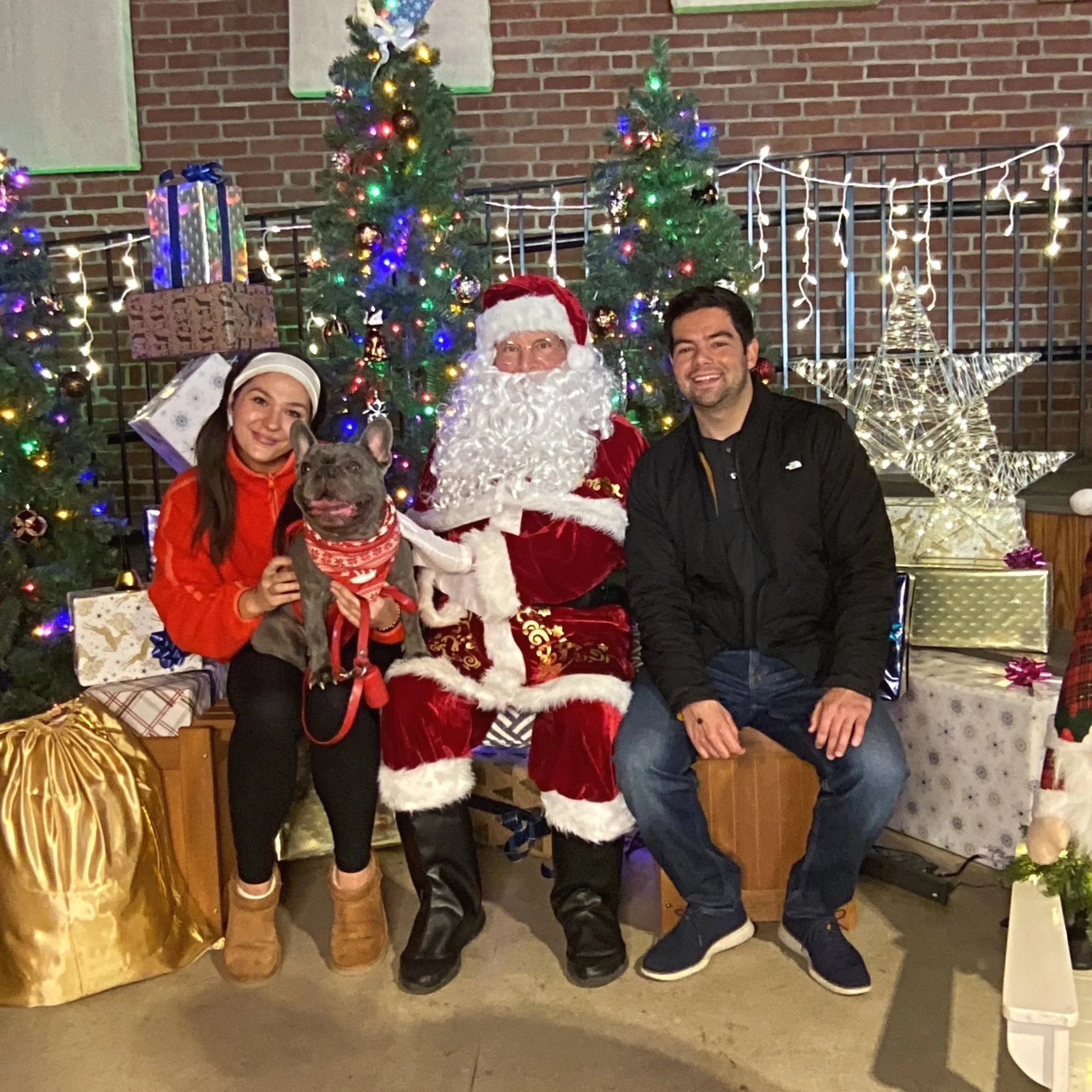 Pictures With Santa &amp; Mrs. Claus