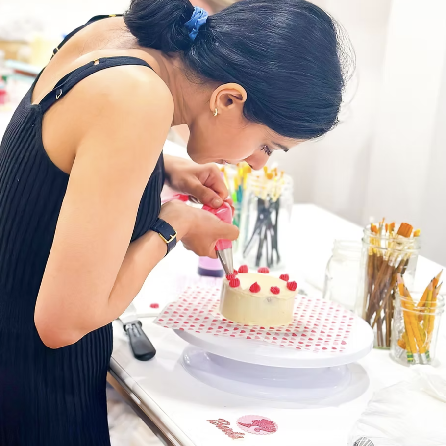 Puppy Portrait Cake Decorating Class