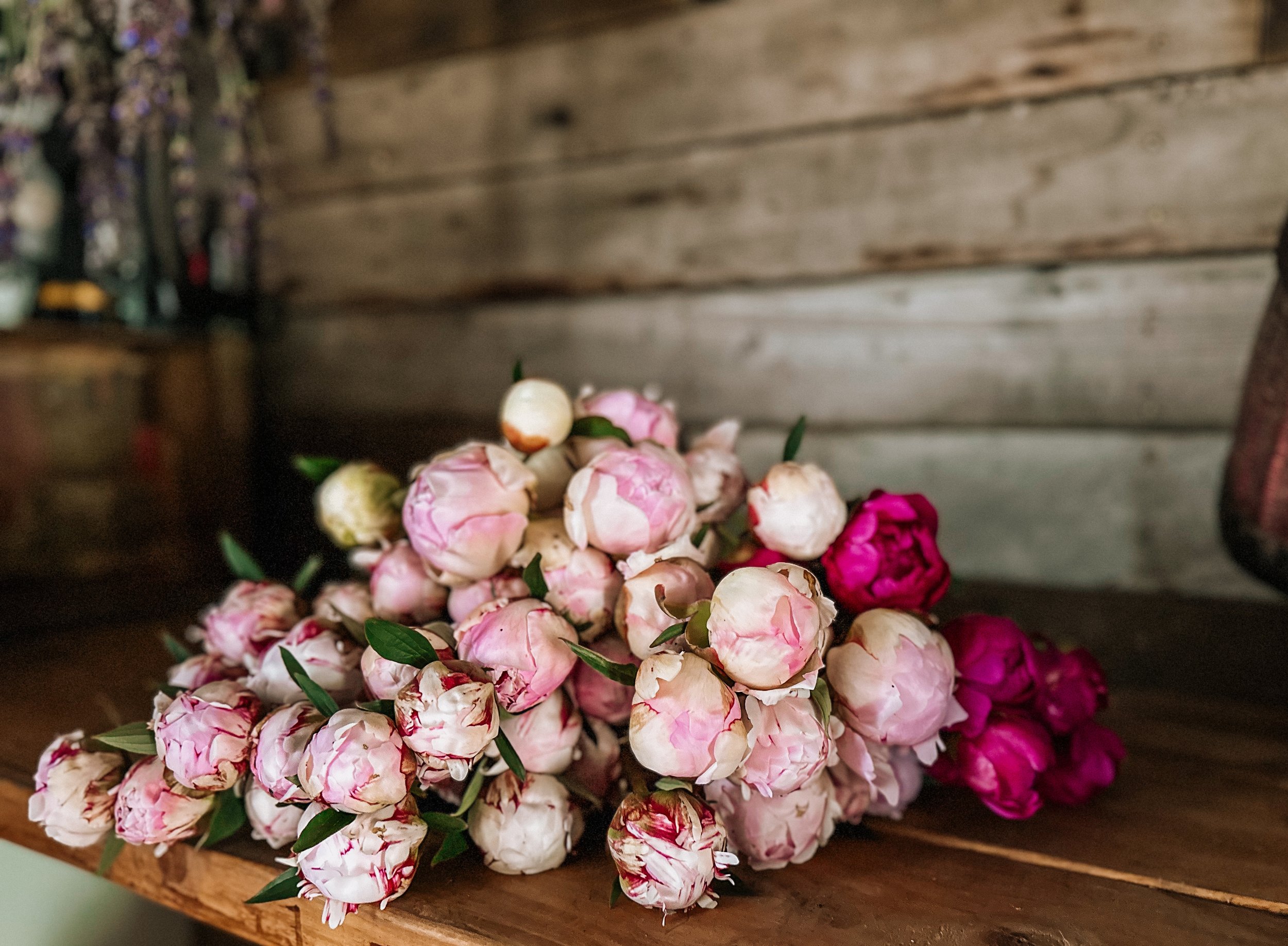 Farm-Fresh, Seasonal Flower Delivery from Arlington, Washington