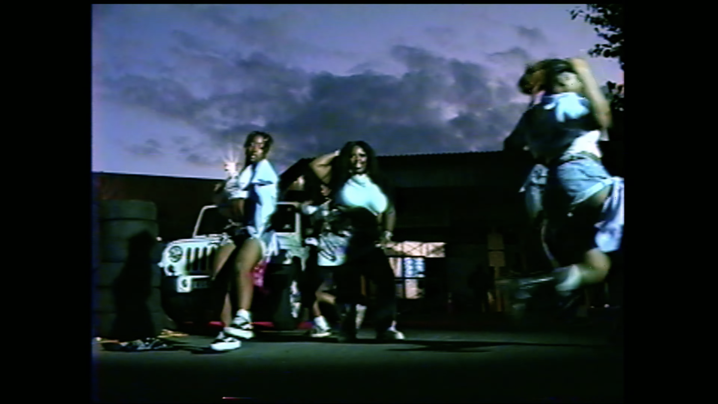 keiyaA - k.i.s.s. (2025) - Gaffer