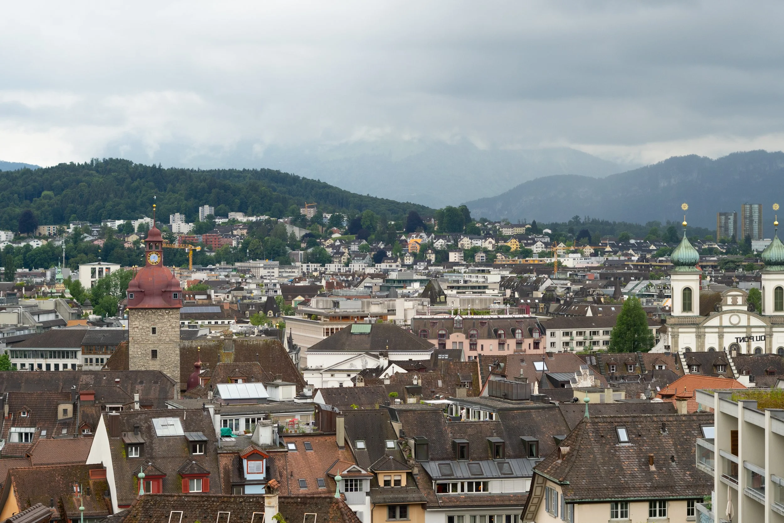 SWITZ-74.jpg