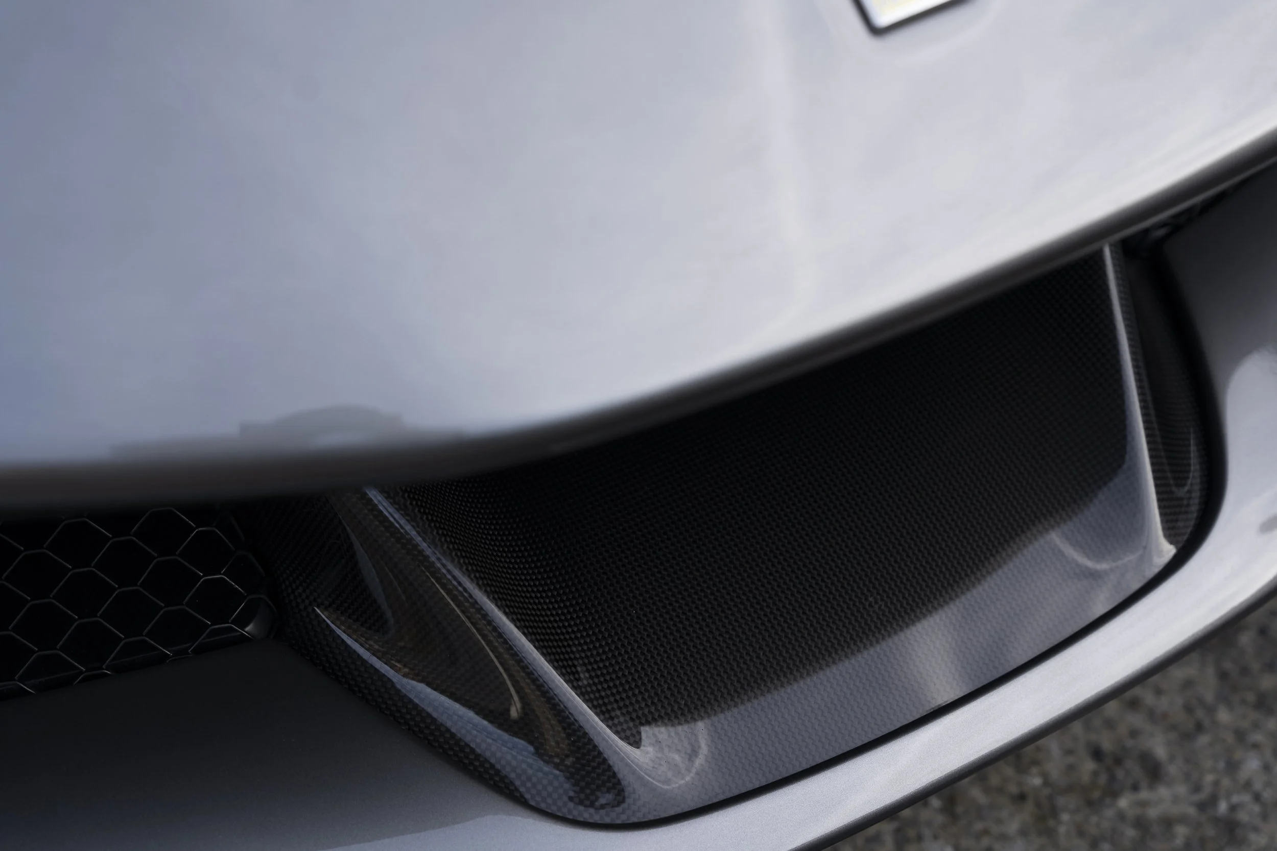 JDP-VISUALS-YLC-FERRARI-GREY-12.jpg