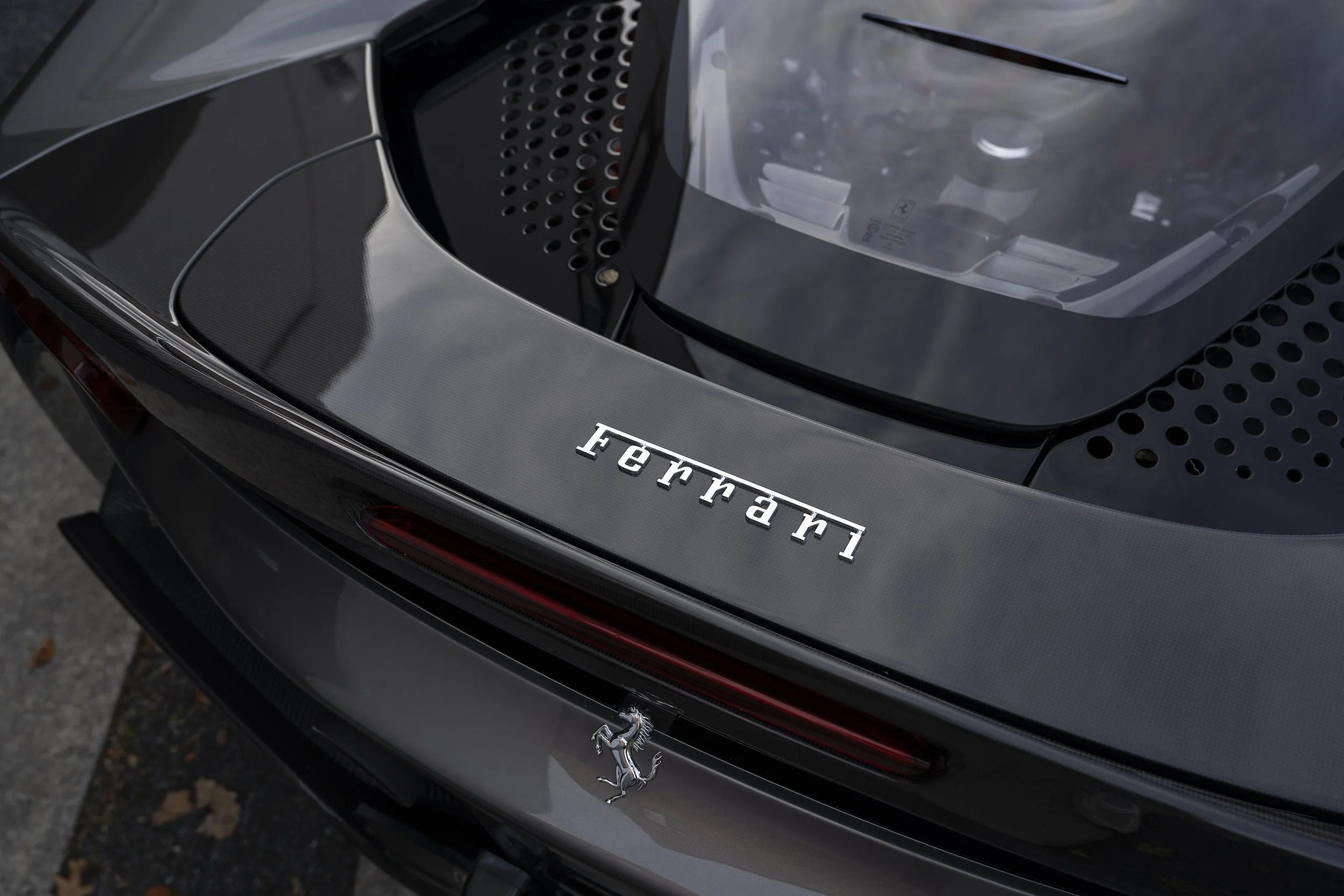 JDP-VISUALS-YLC-FERRARI-GREY-22.jpg