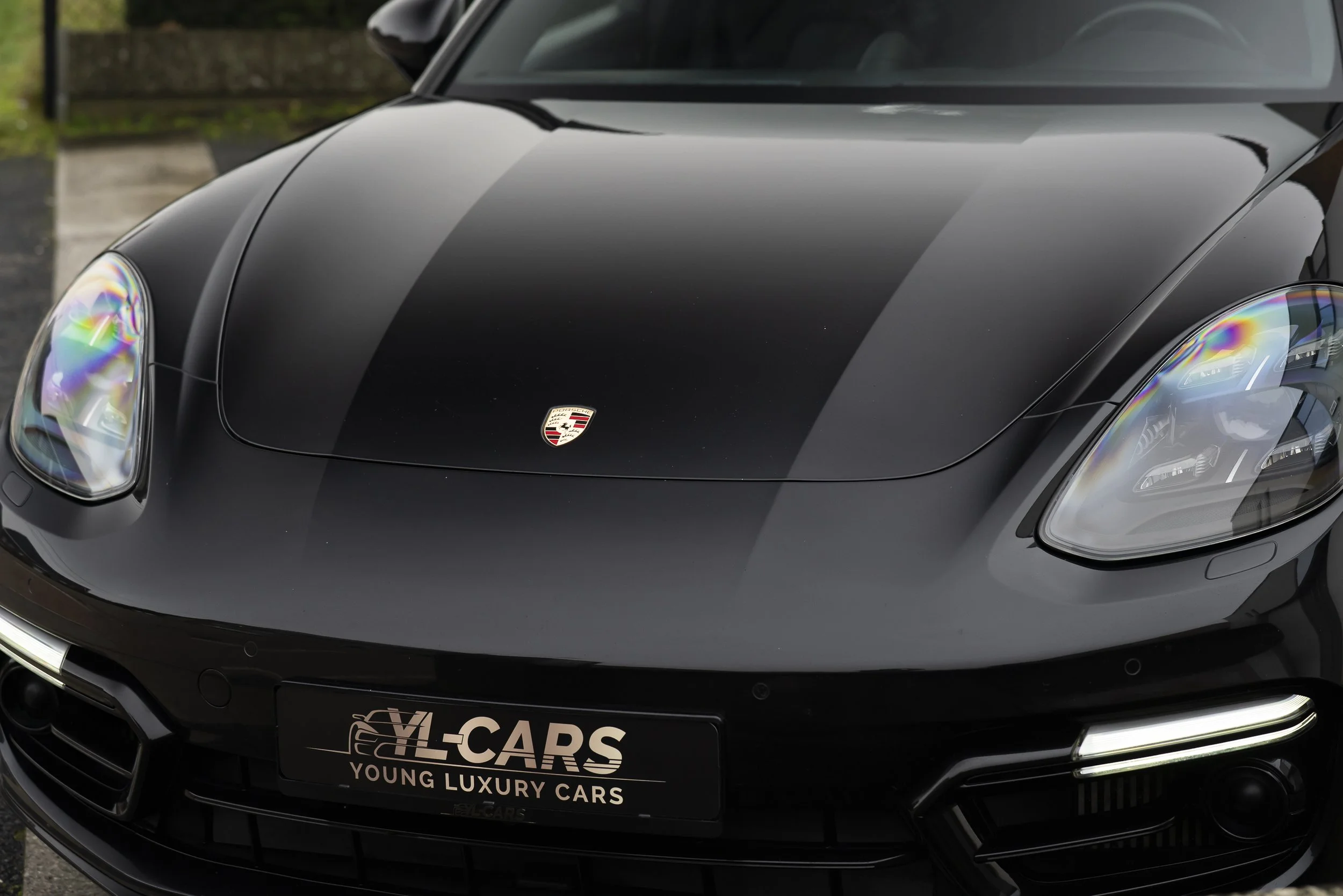 YLC-Porsche- Panamera-19.jpg