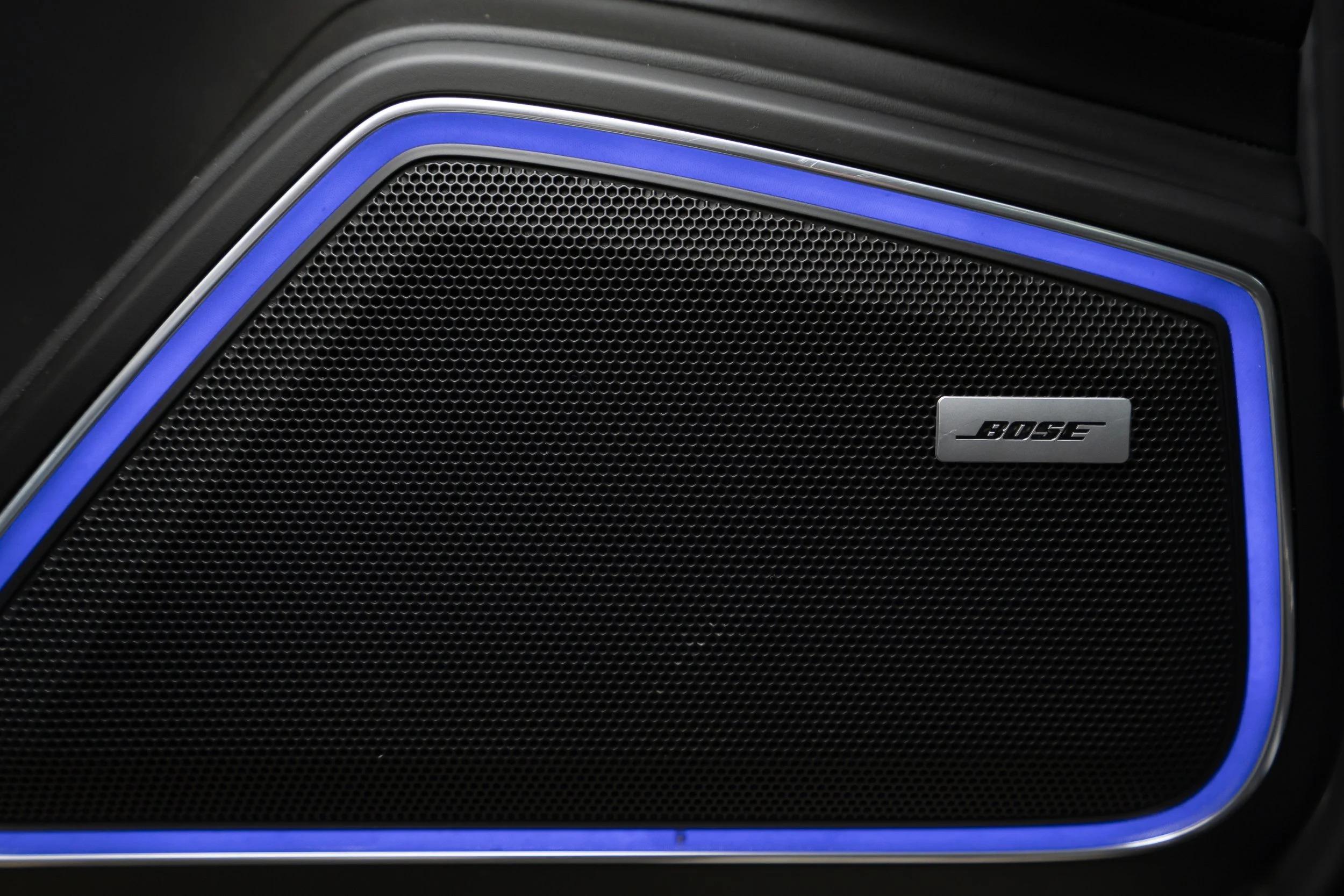 YLC-Porsche- Panamera-27.jpg