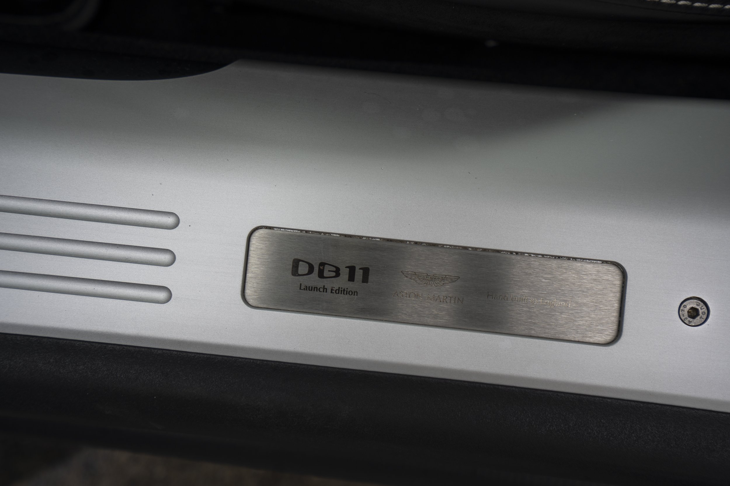 YLC-ASTON-MARTIN-DB11-31.jpg