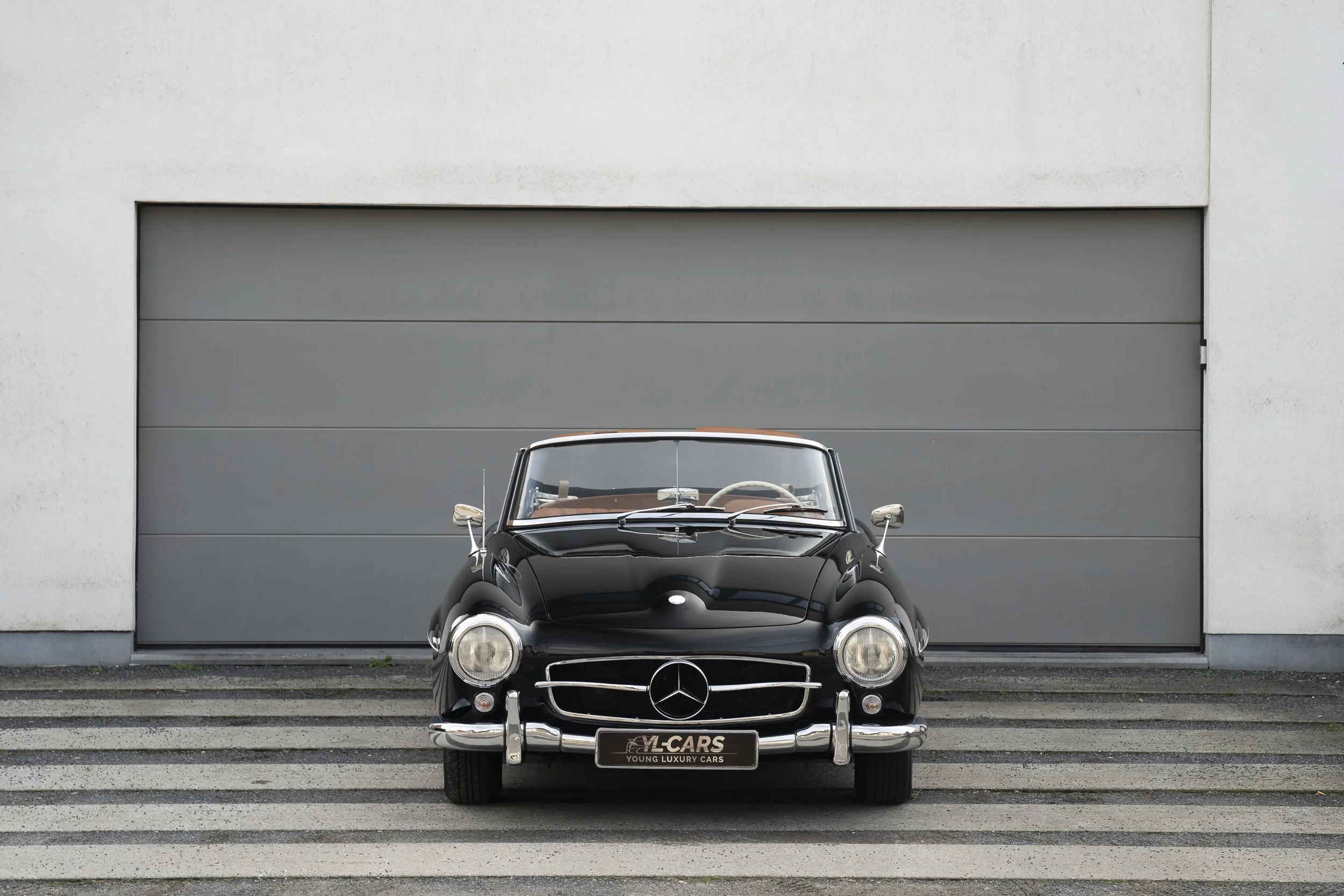 YLC-Mercedes-SL190-2.jpg