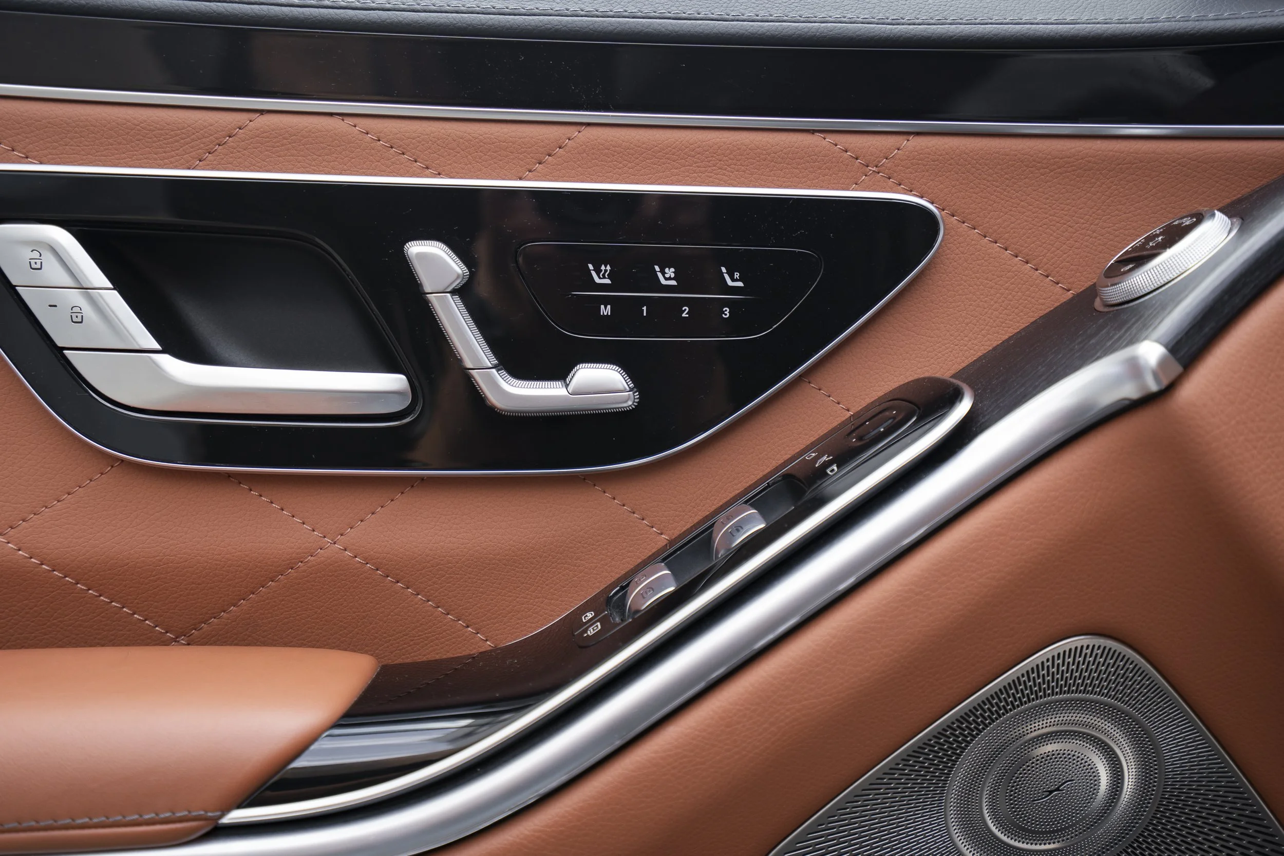 YLC-Mercedes-S-Class-28.jpg