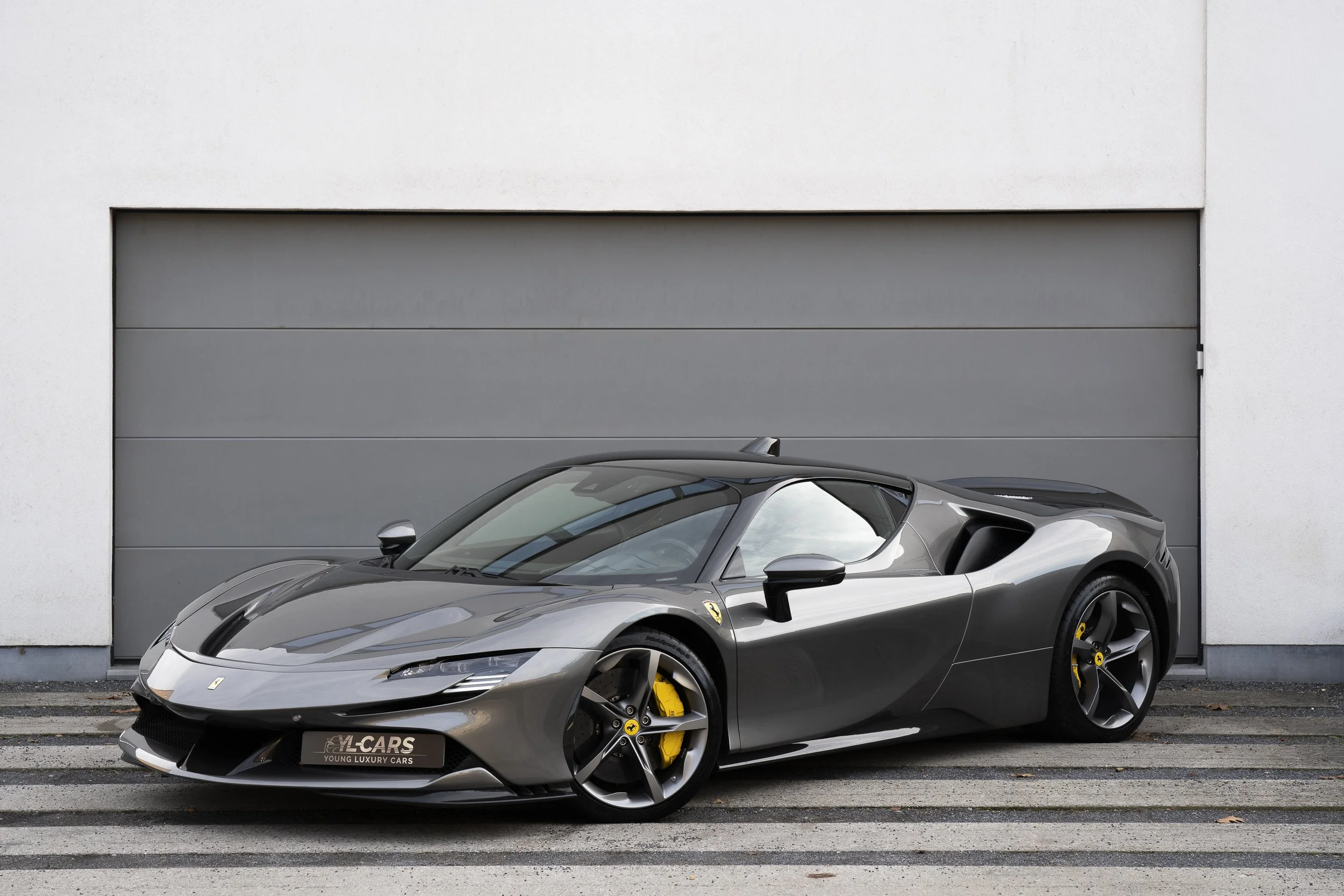 FERRARI SF90 FIORANO PACK