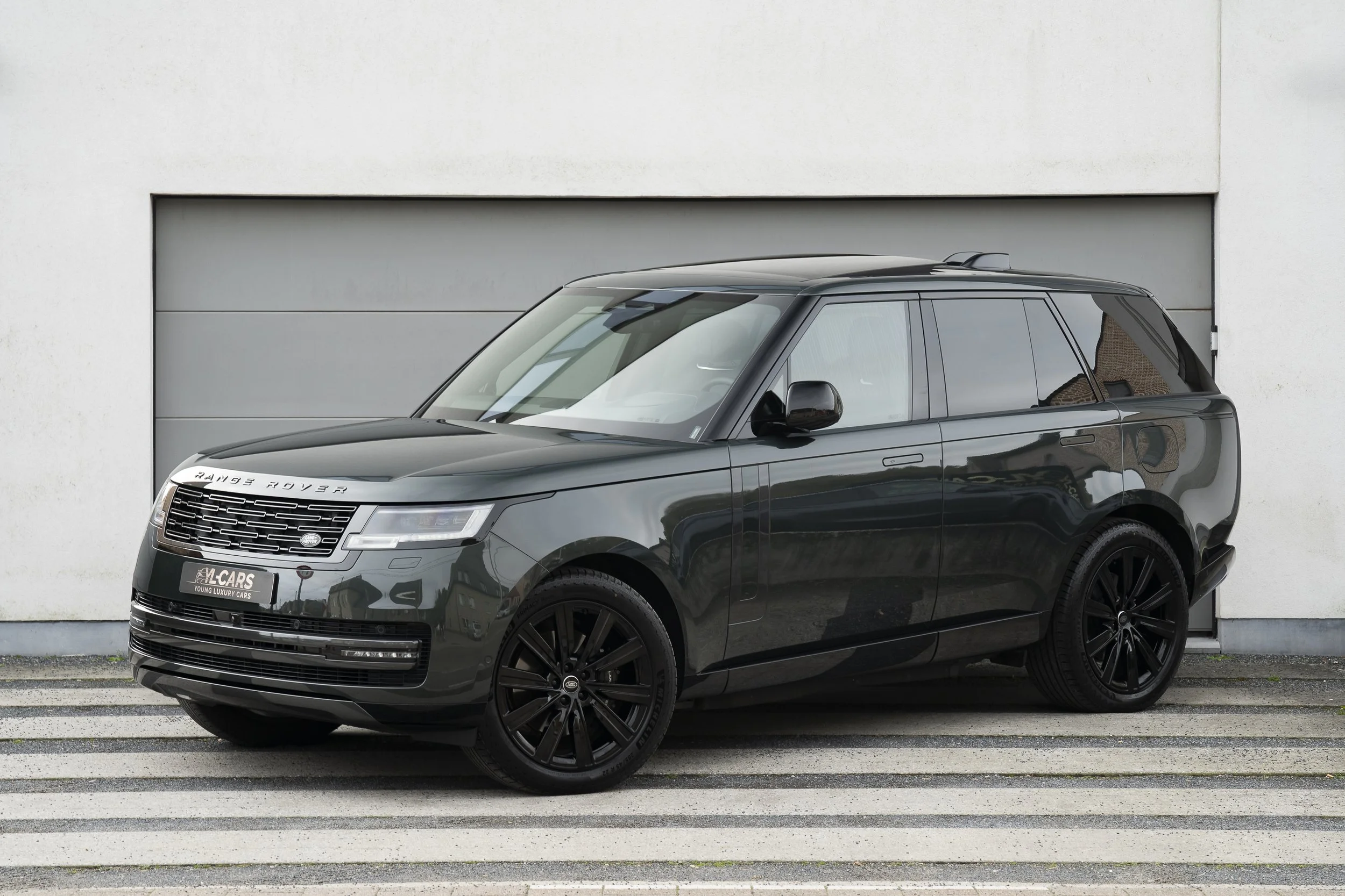 Range Rover P460e HSE