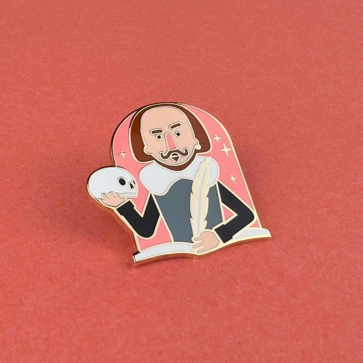 All that glisters is not gold ✨ 

#shakespeare #enamelpin #illustration #london