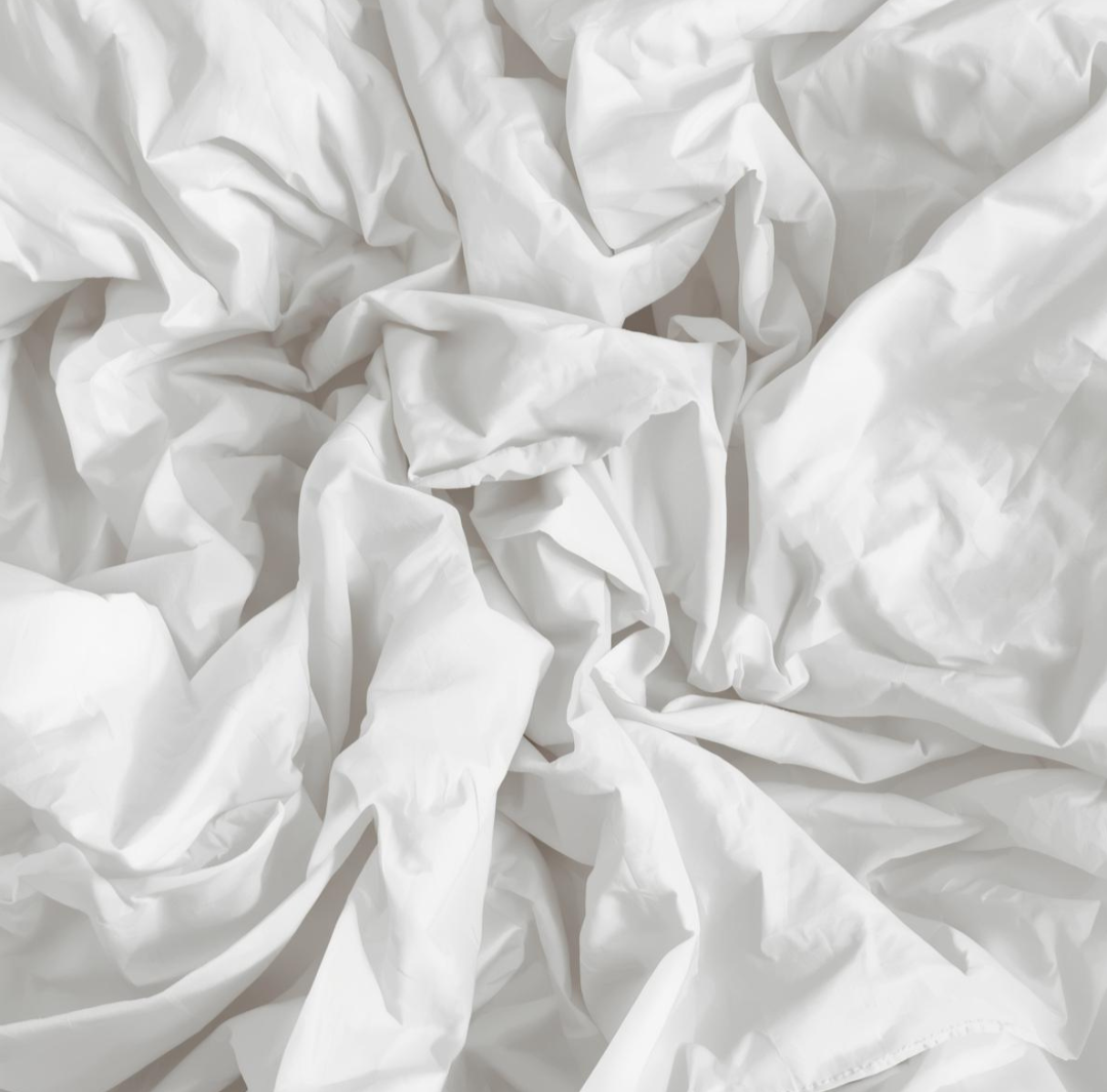 Minimal bedroom bedding for a relaxed sleep space