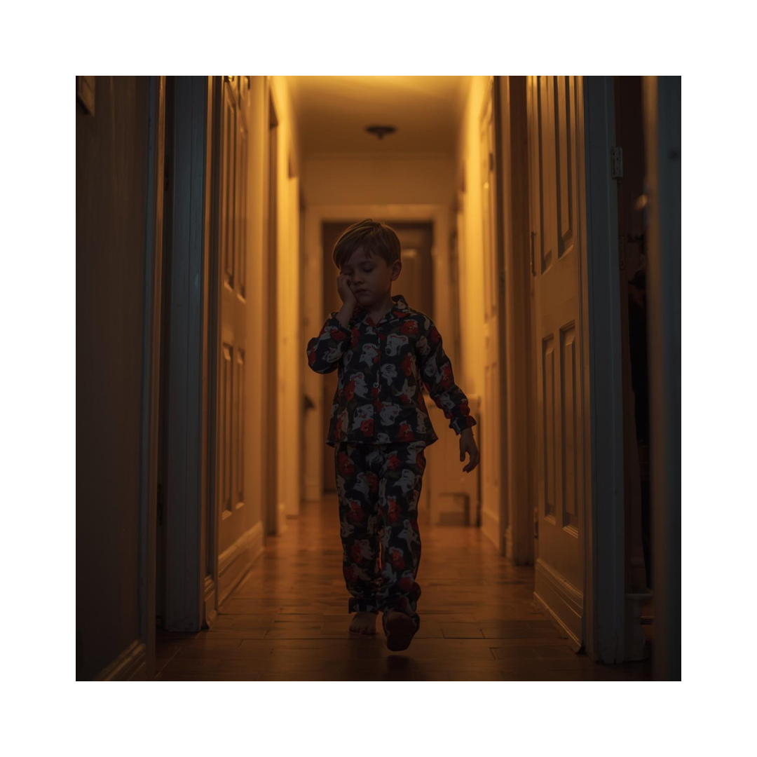 Night waking in 3-10 year olds: How to stop night wakes without tears or 3am negotiations