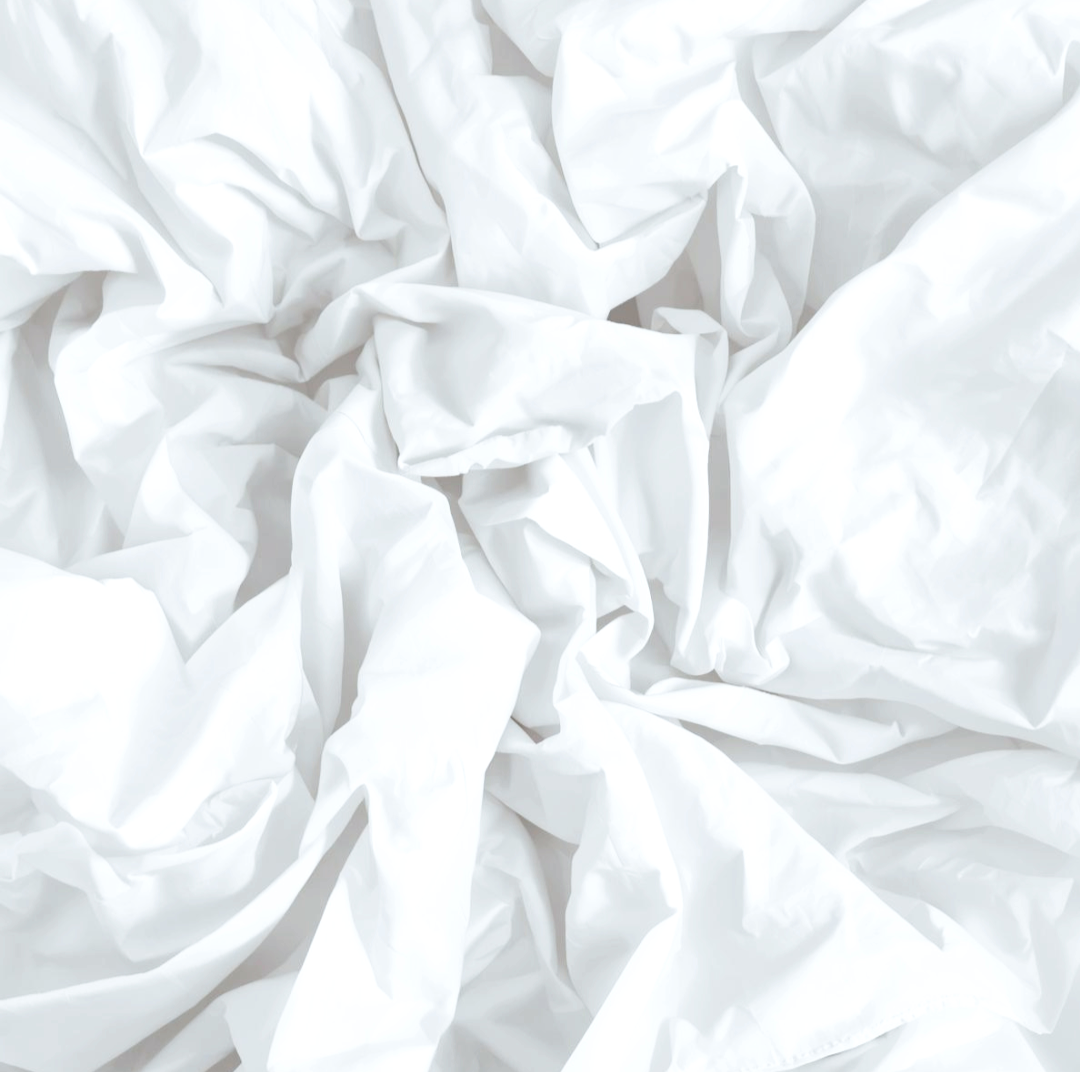 Minimal bedroom bedding for a relaxed sleep space