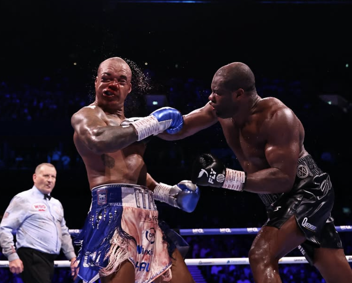 Daniel Dubois Stops Fabio Wardley In Round 11 To Become Two Time World Heavyweight Champion In One Of The Greatest British Heavyweight Fights Ever