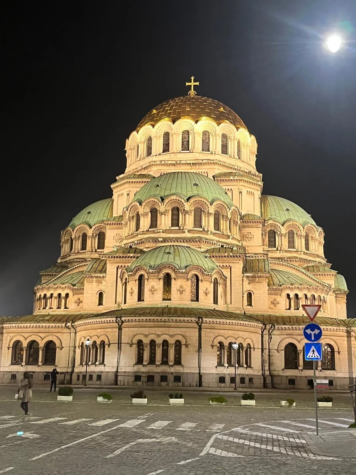 Excursion to the cathedral at the IH YL Conference 2024