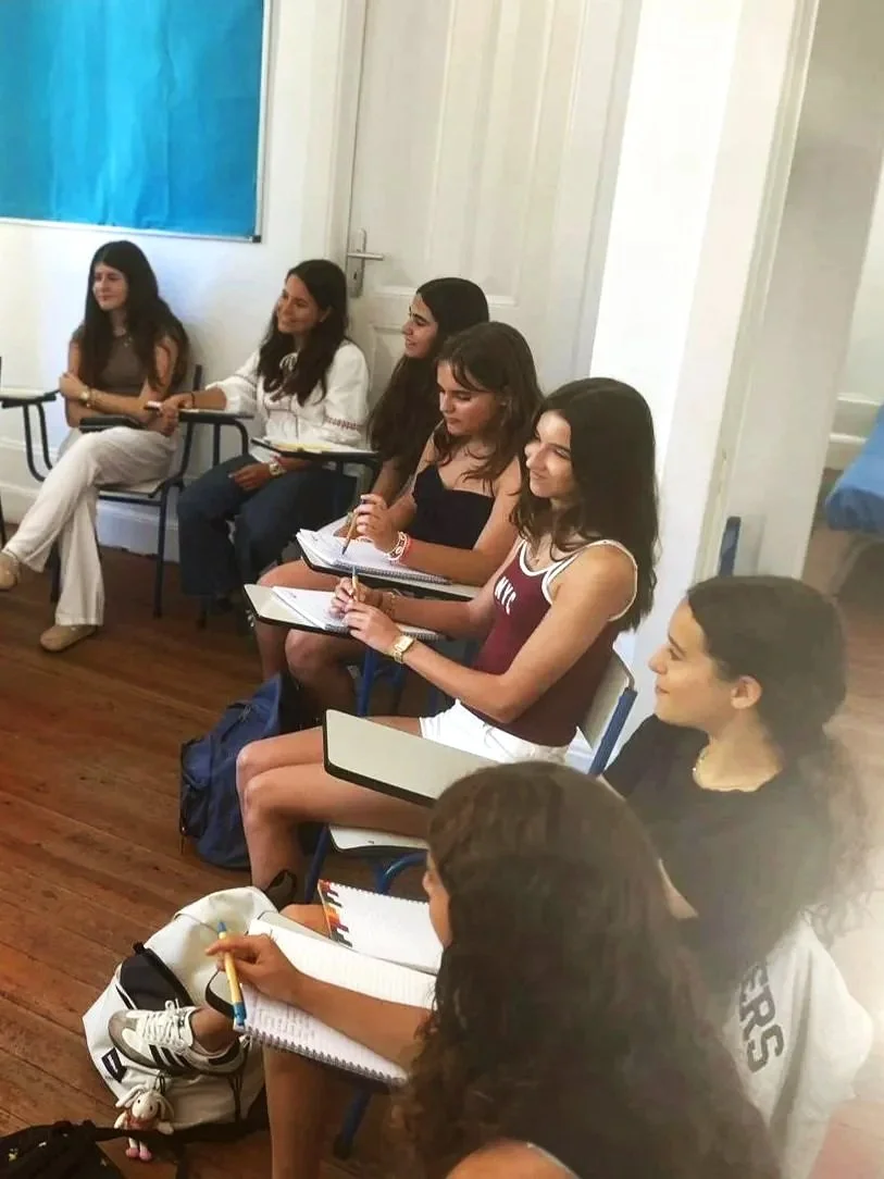 students at IH Coimbra OSC
