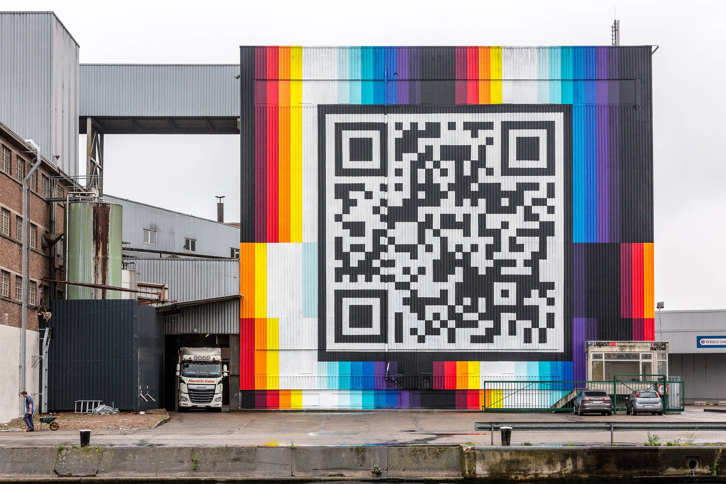 Filipe Pantone - Motif 2017
courtesy Alley - Street Art Festival
