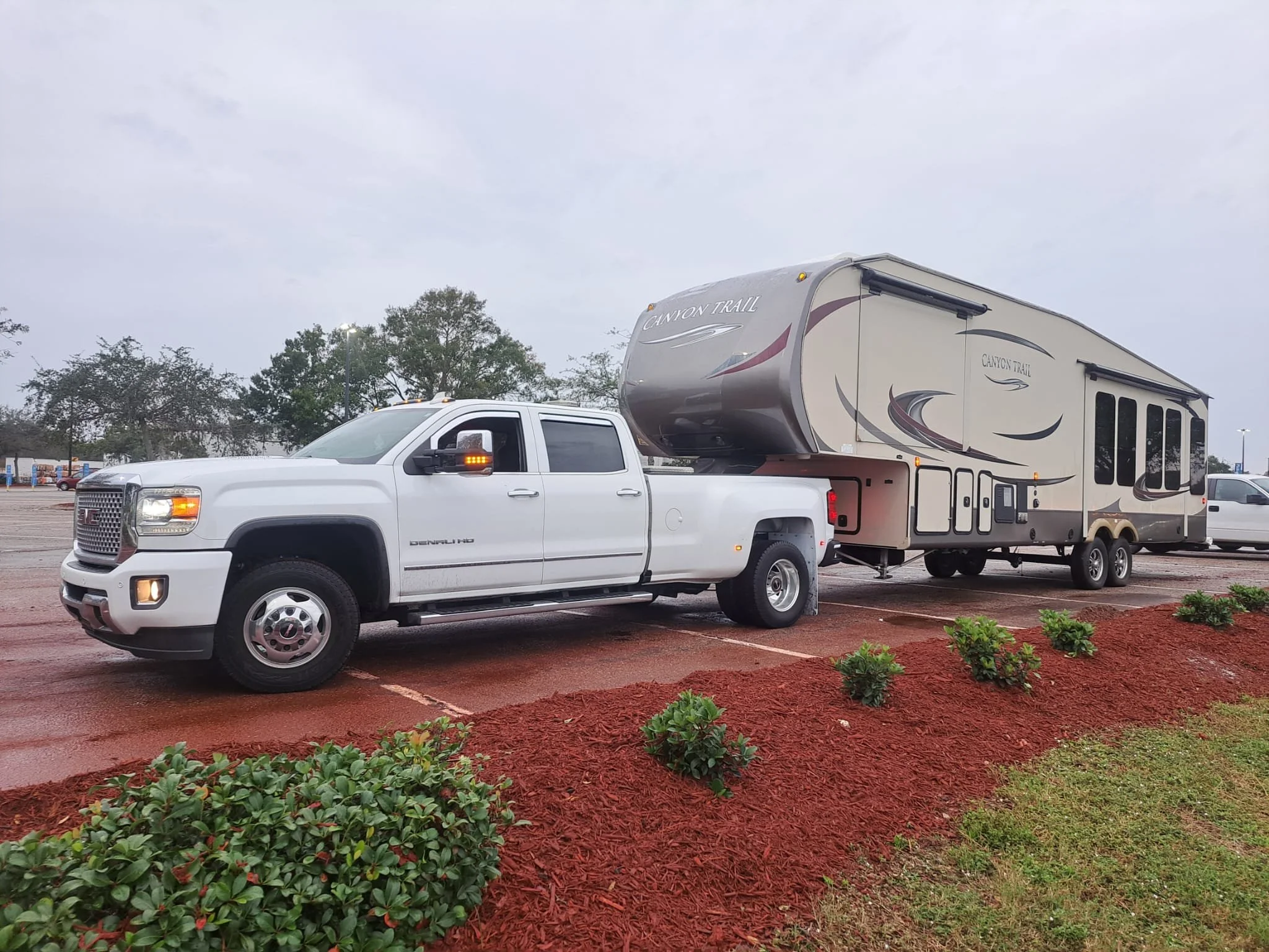 Tia Transport & Towing