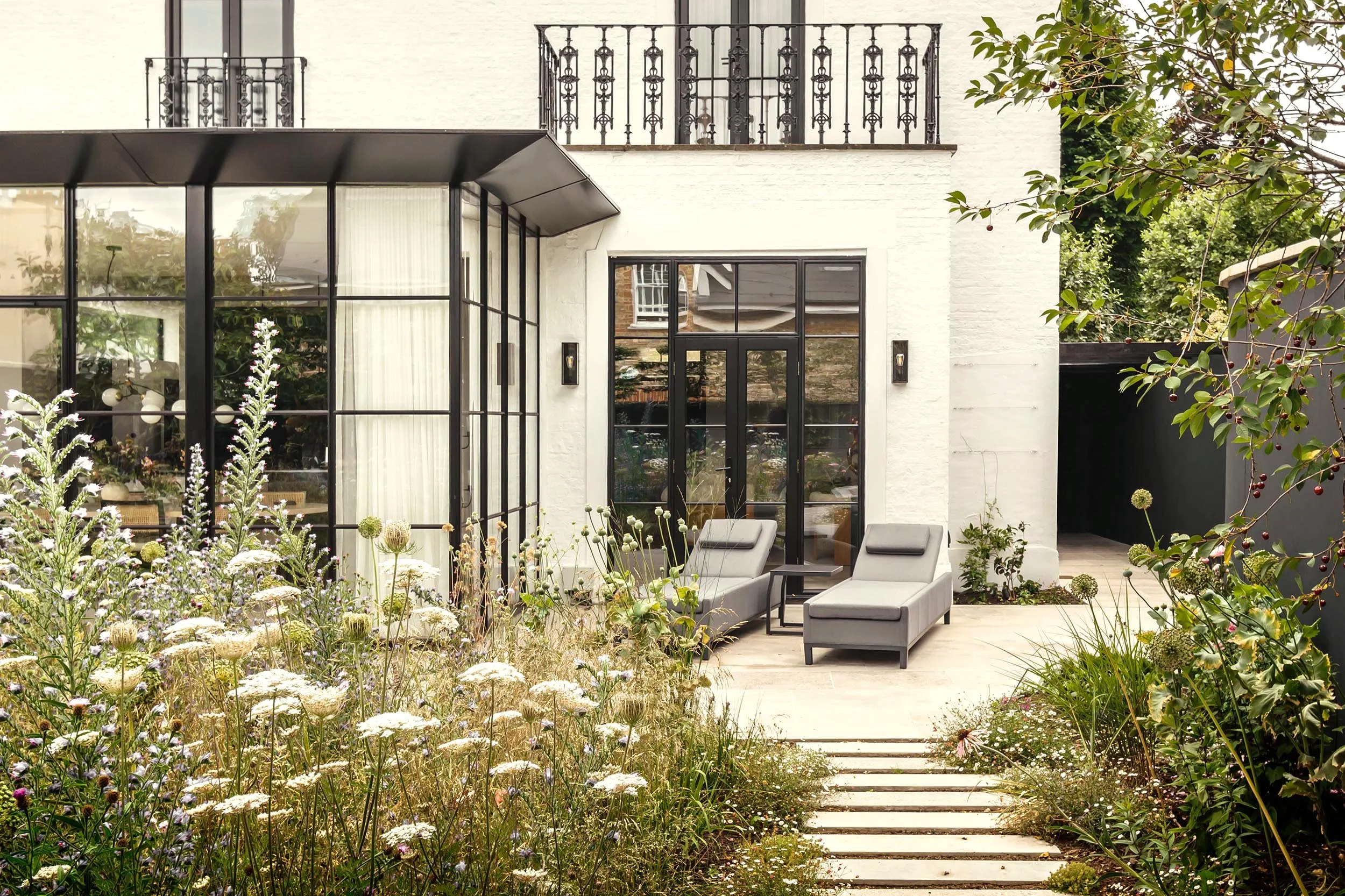 contemporary victorian house extension in west london