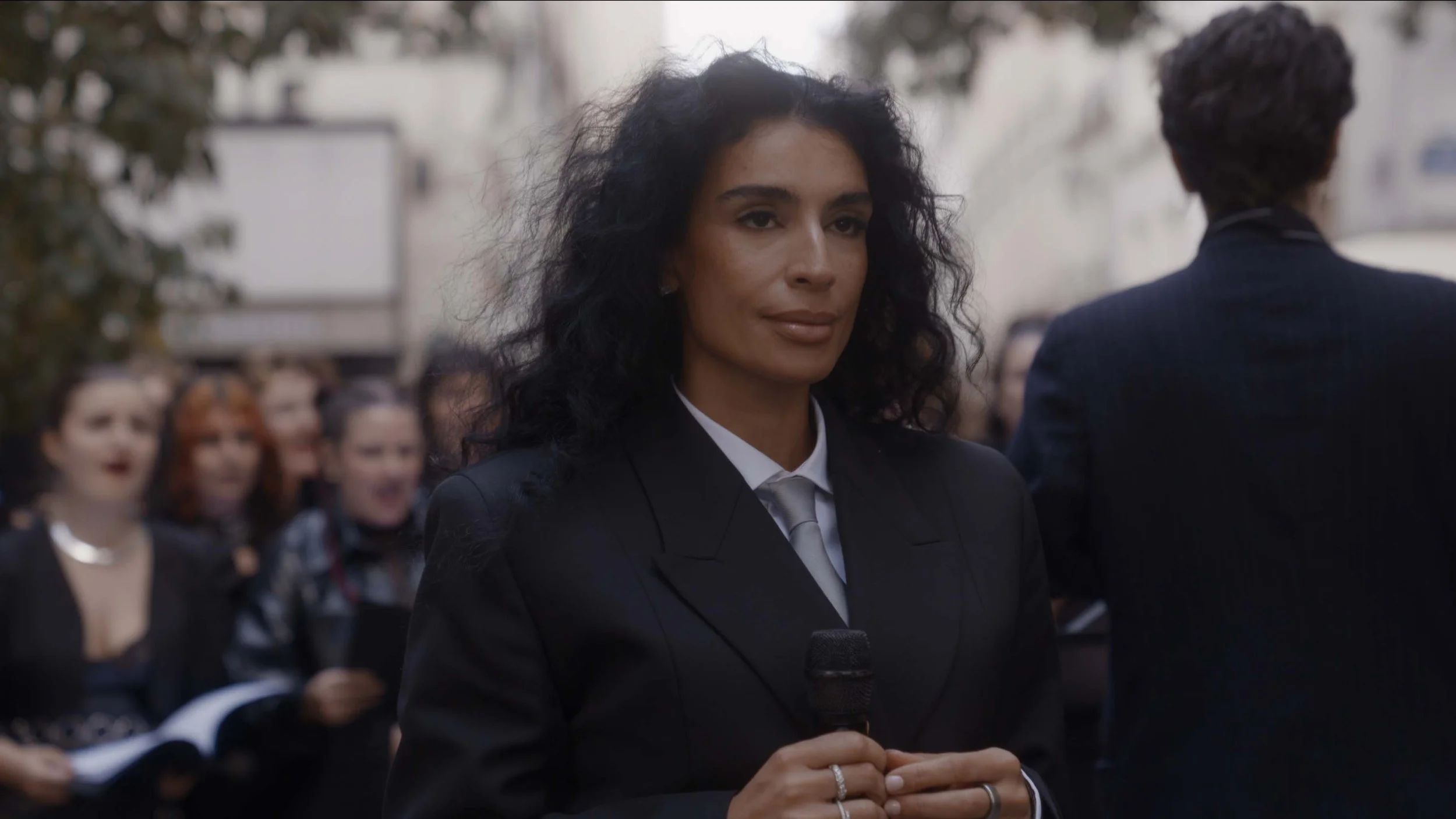 SEVDALIZA 3.jpg