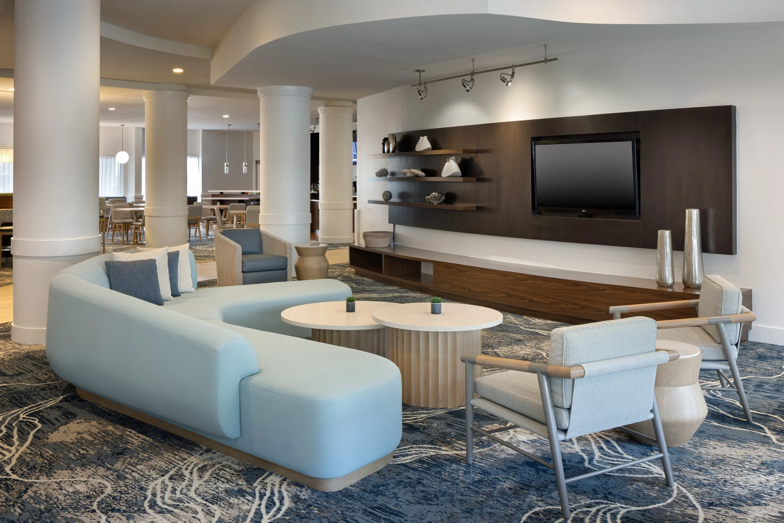 VPSCY_Entertainment_Lobby_Seating_2413.jpg