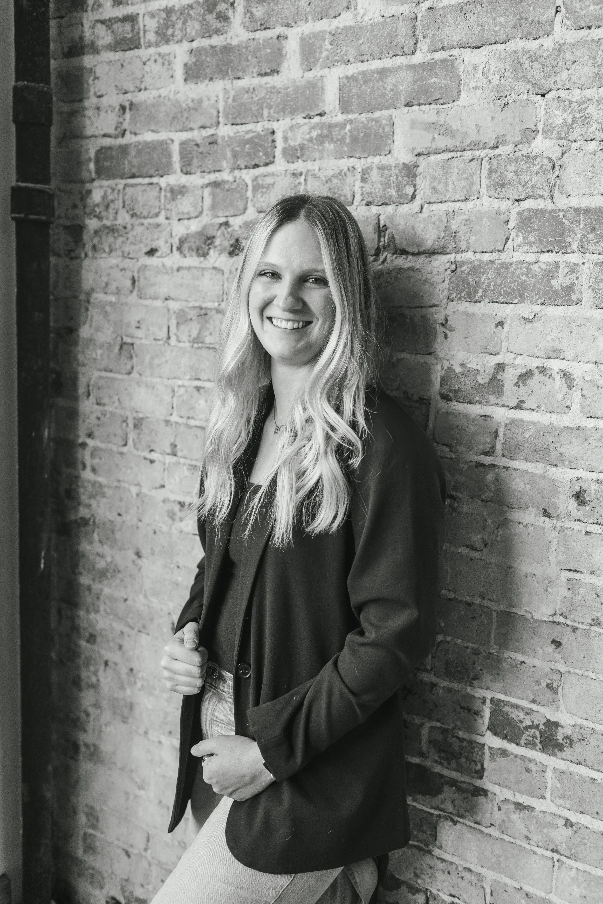 Meet Marissa Beatty, certified financial planning advisor for women in business. Coaches, entrepreneurs, consultants, edcuators, and six figure+ business owners who are ready to gain control over their finances.