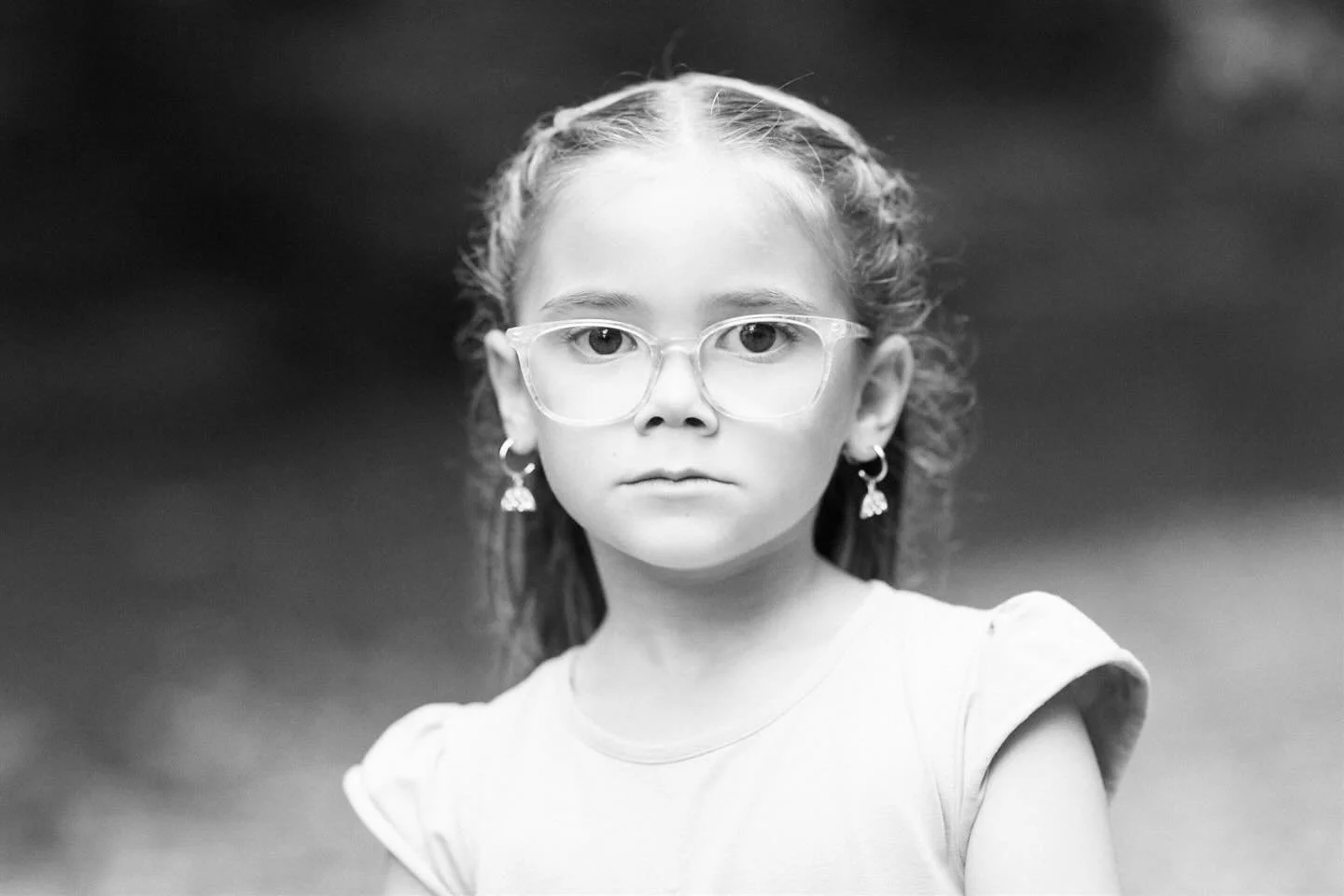 One of my favorite things about her is that she’s 100% herself, unapologetically. I’m so grateful I get to document my favorite kids year after year and help remember who they are right now. ❤️