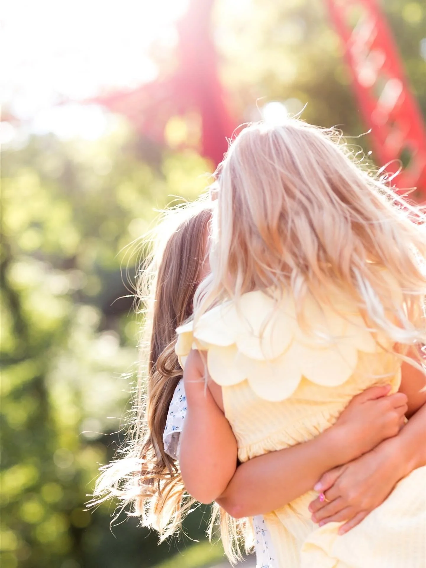 I’ve been trying to post images from this session for days now, but narrowing it down to a few is seemingly impossible. A perfect night with such a special family makes for too many to choose. But stay tuned… I’ll get there. 😆