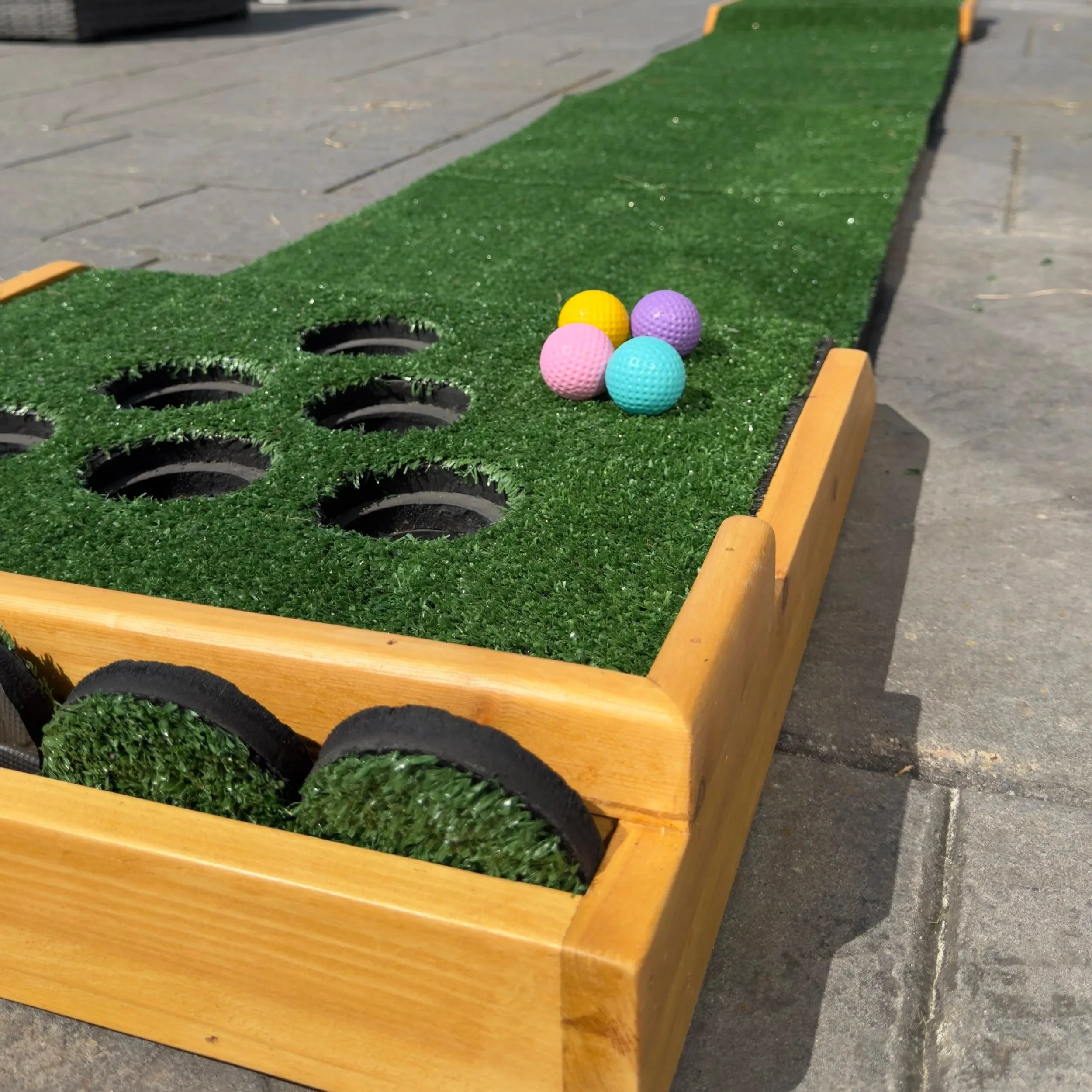 beer pong, golf pong, party games