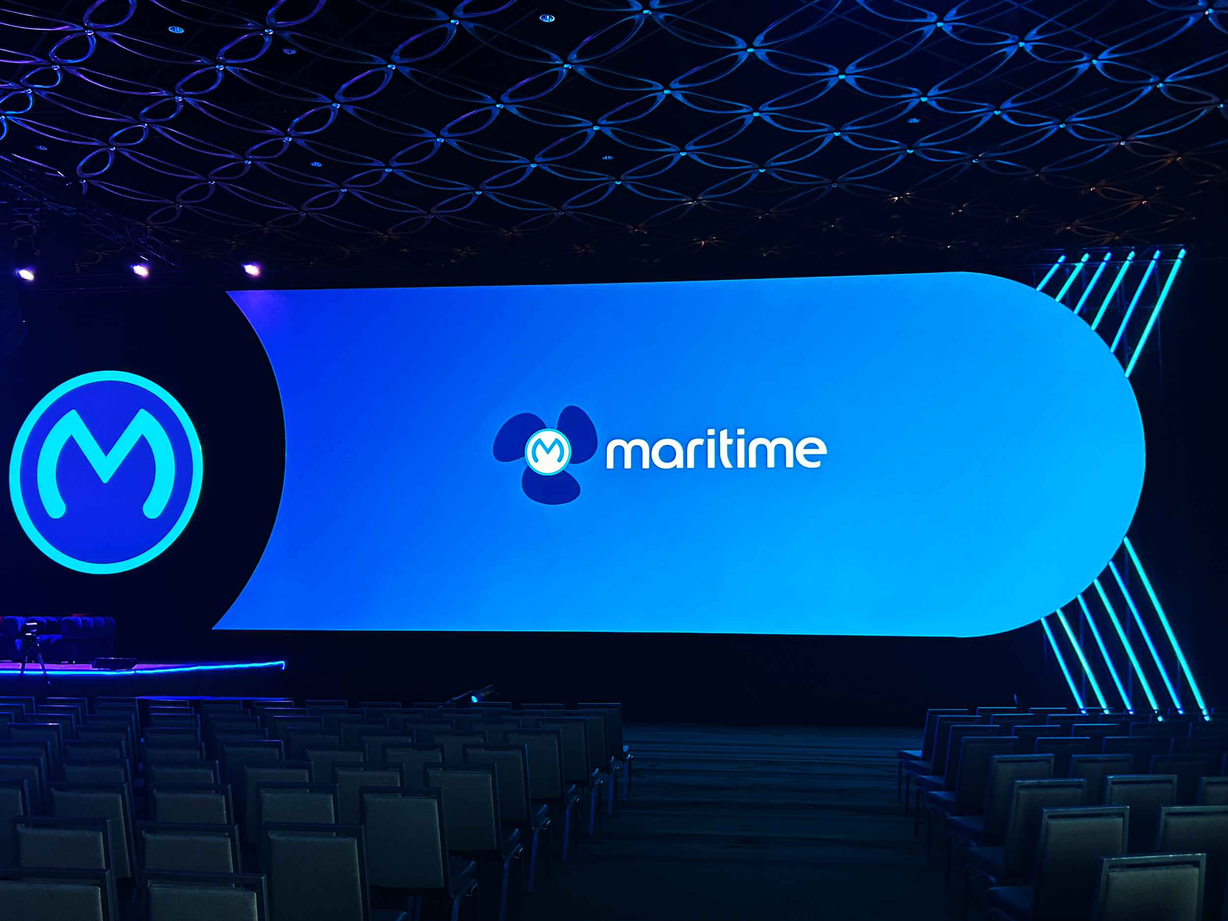 maritime rocket right.png