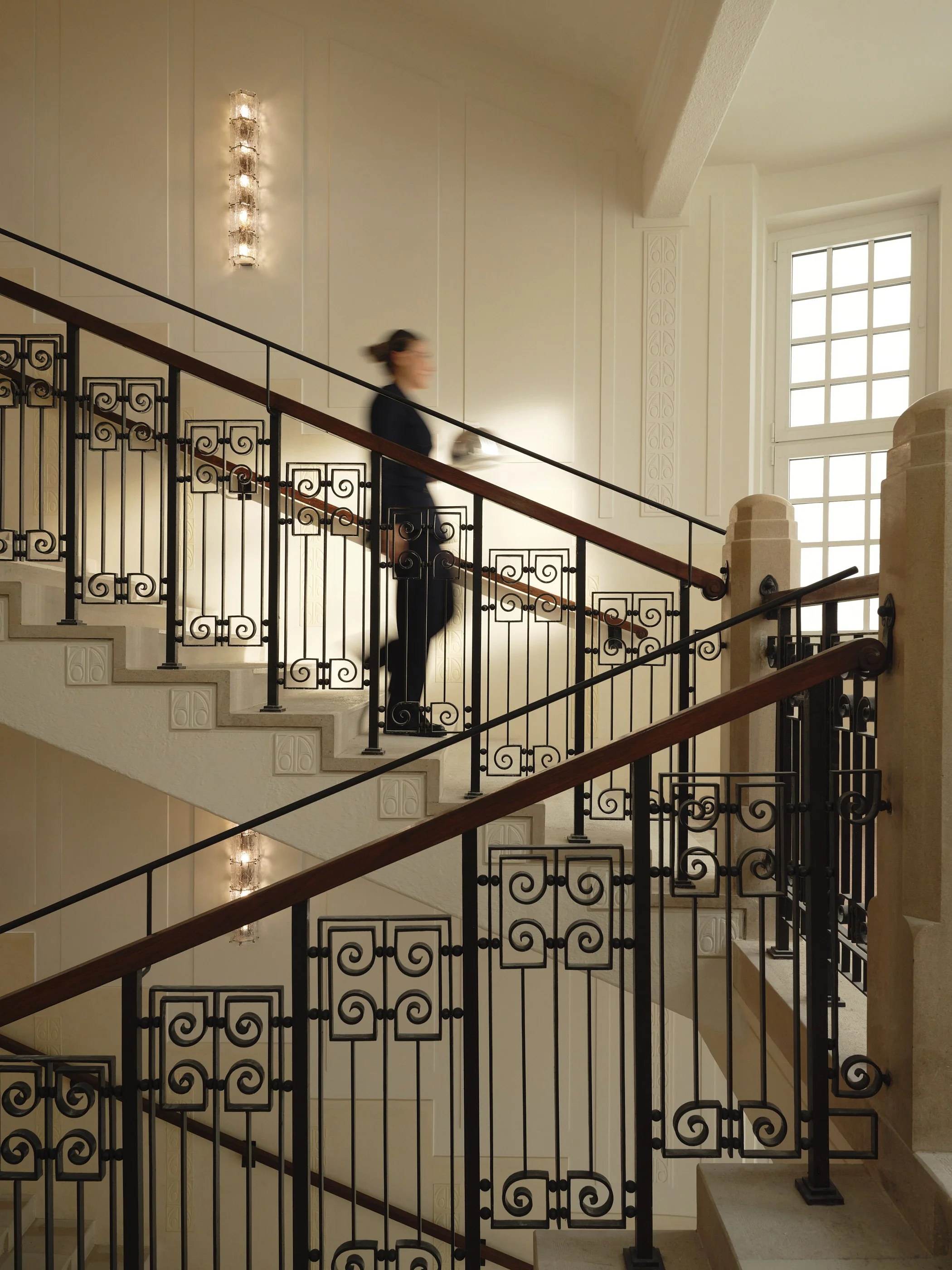 RG7-MOVienna_Staircase_Semi_Jack_Hardy_2025-2800.jpg
