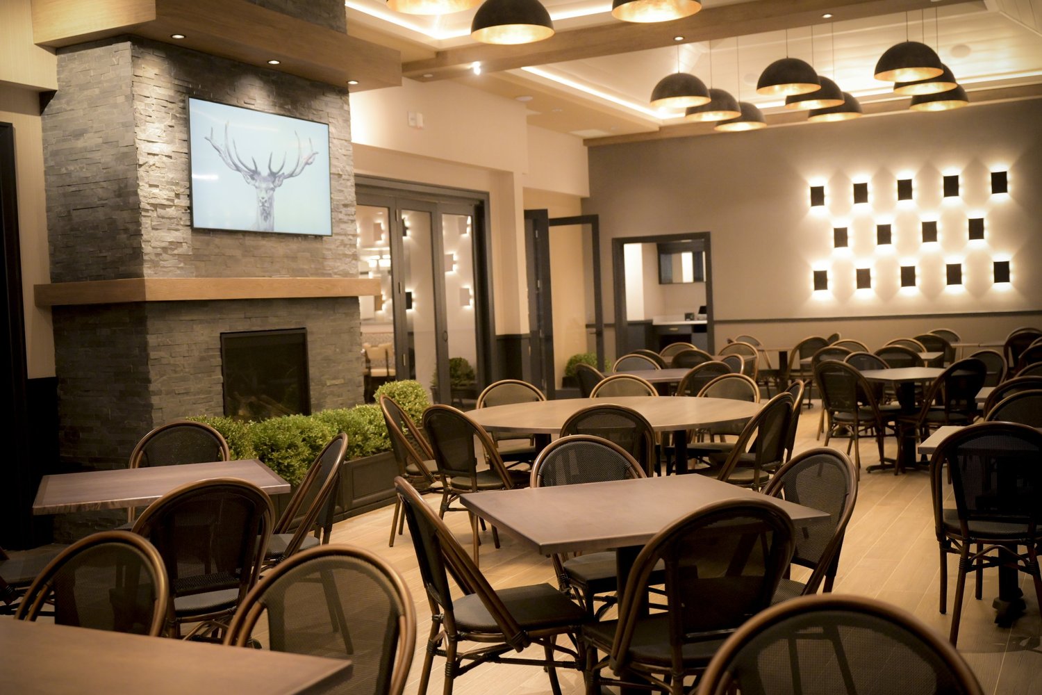 Hilltop Kitchen & Bar