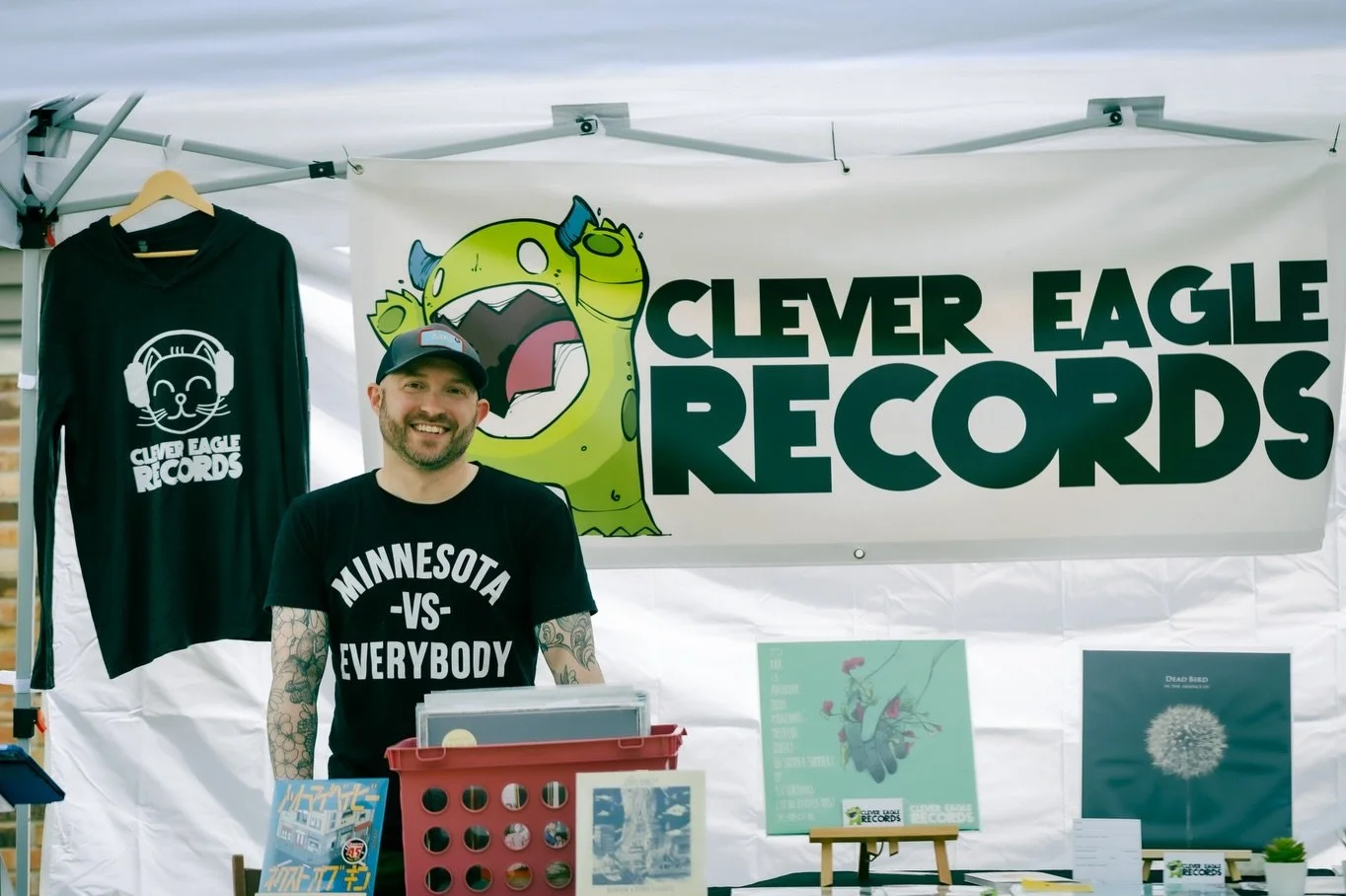 Gearing up for our 4th annual Open house &amp; Musicians market on SEPTEMBER 20th! 12-4pm!🤩

We have a spectacular lineup of vendors including @littleboxeffects @latchlake @copycatsmedia @tat2youtoo @holeyboardpedalboards @bluesnowmn just to name a 
