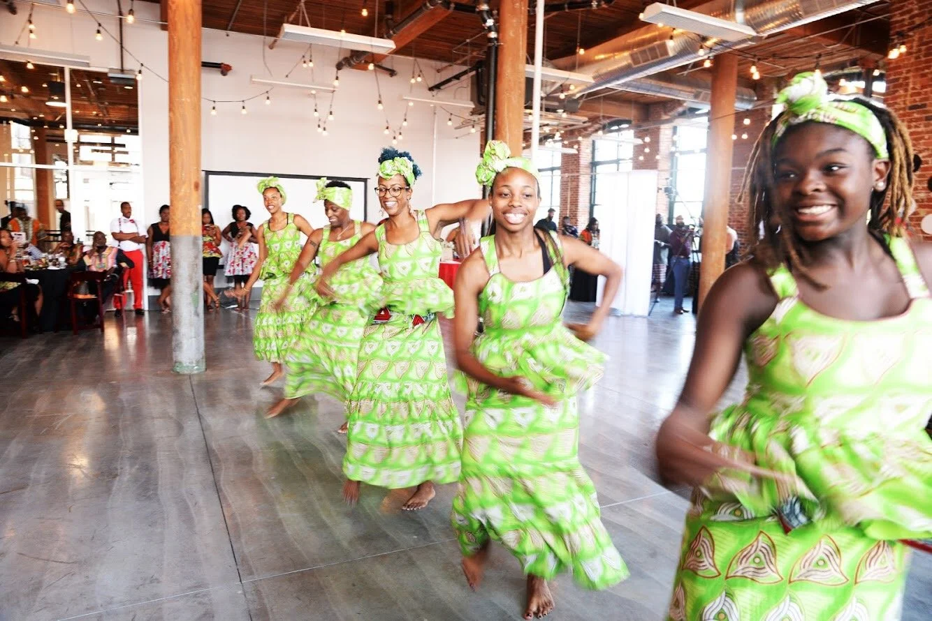 reviews-1-shae-movement-african-arts