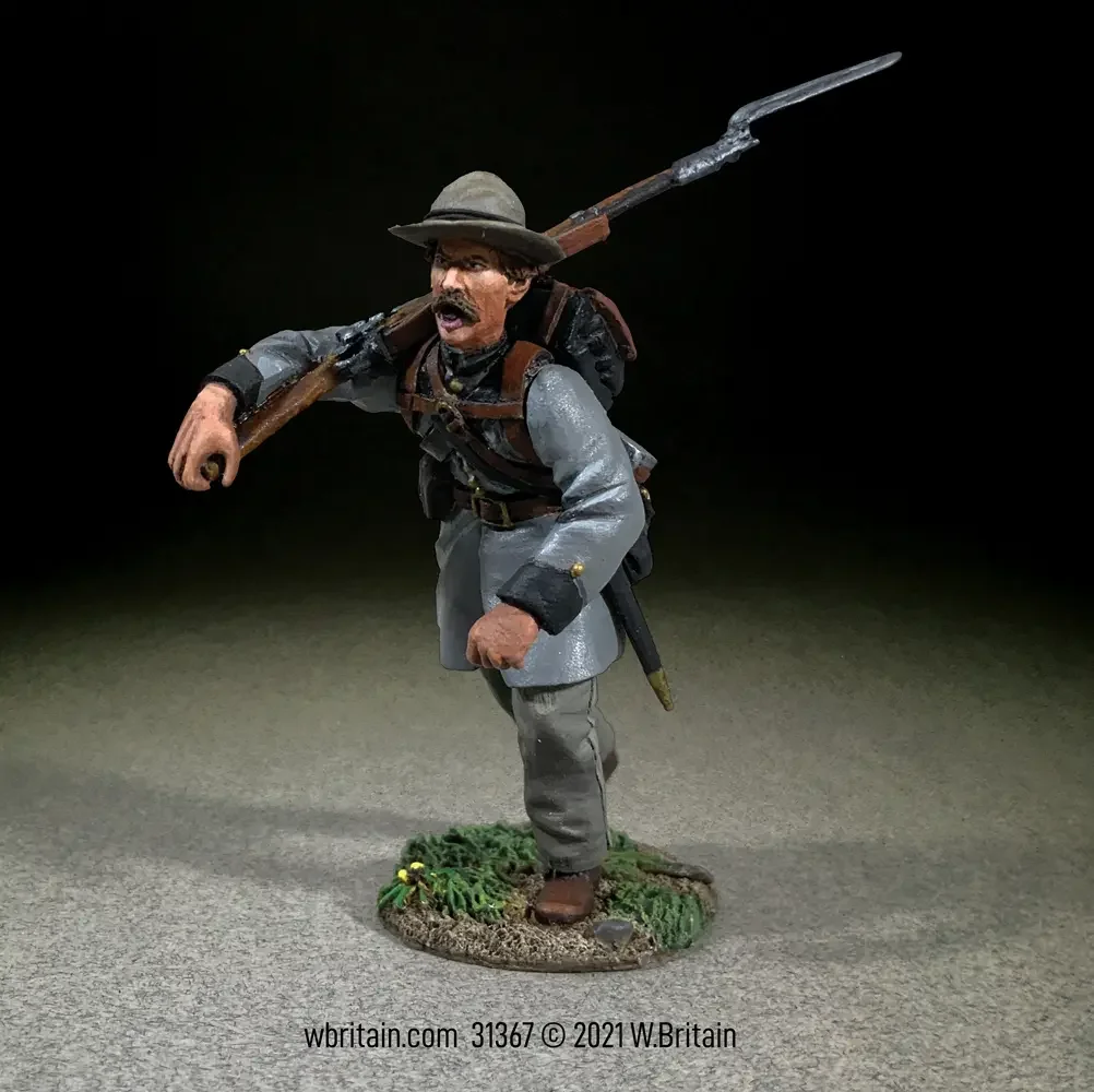 31367 - Confederate Texas Brigade Infantry Charging at Right Shoulder, No.4
