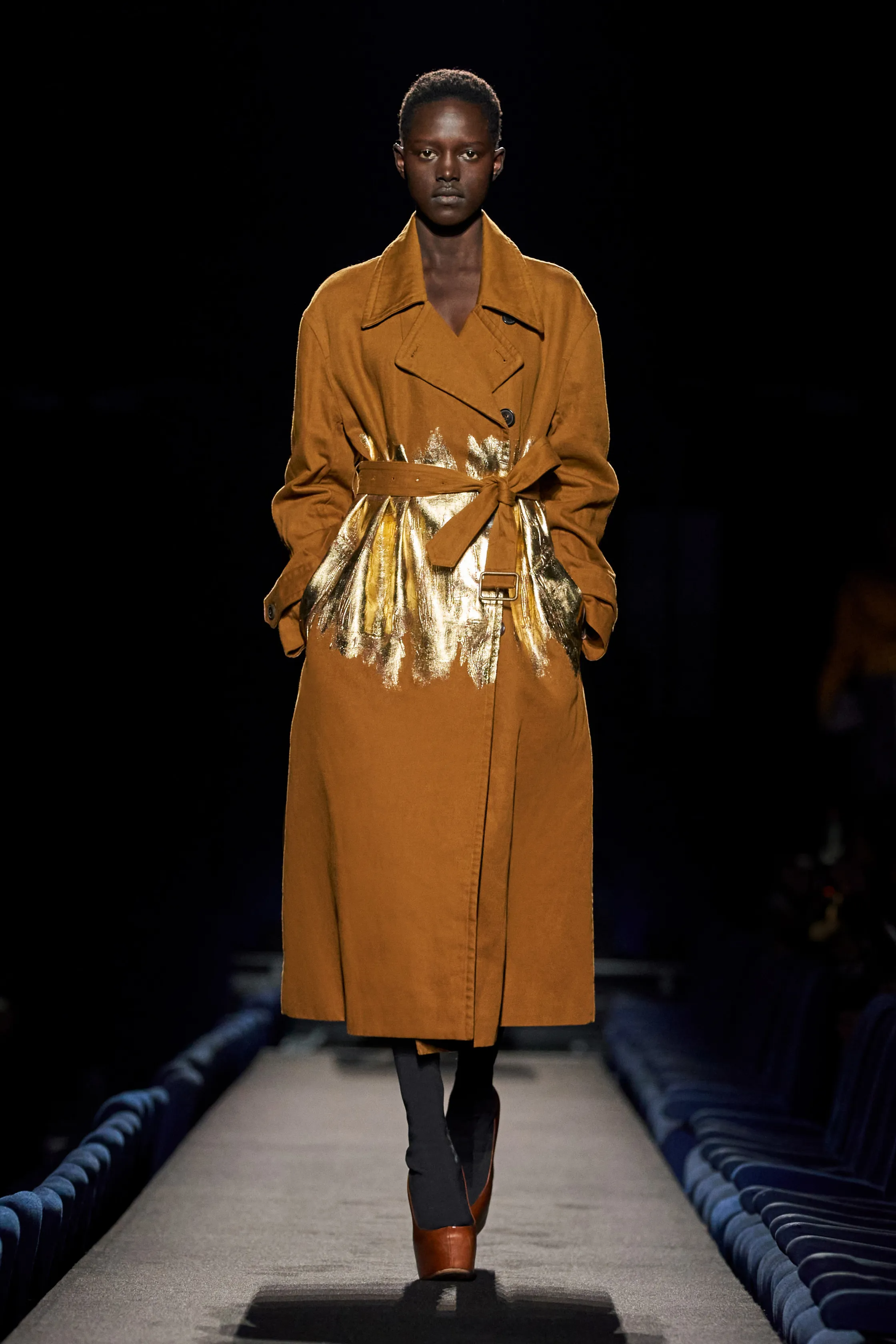 Dries Van Noten Fall 2023 Ready-to-Wear Fashion Show.png