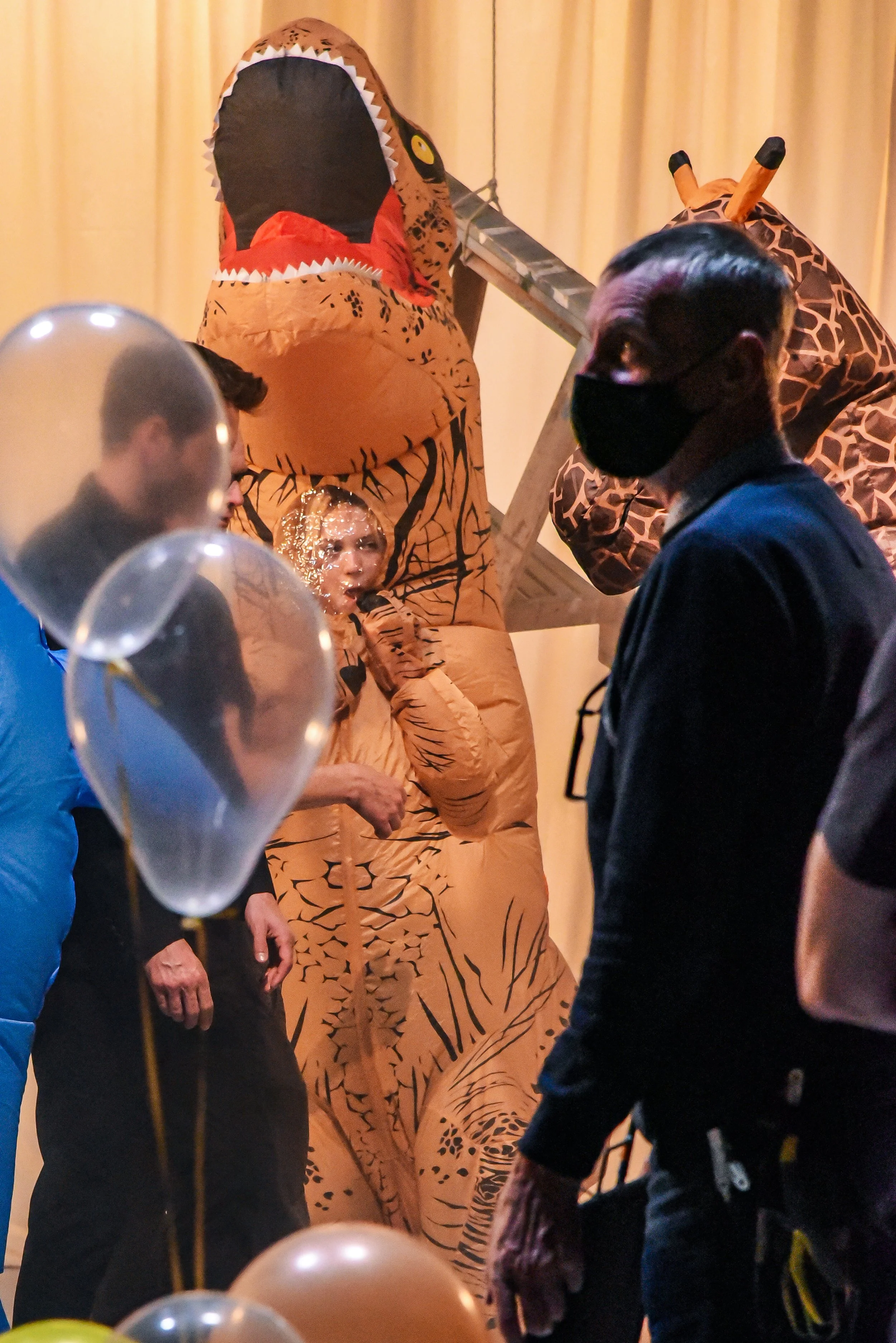 Wonderland-Jeremy Swift-BTS-0427.jpg