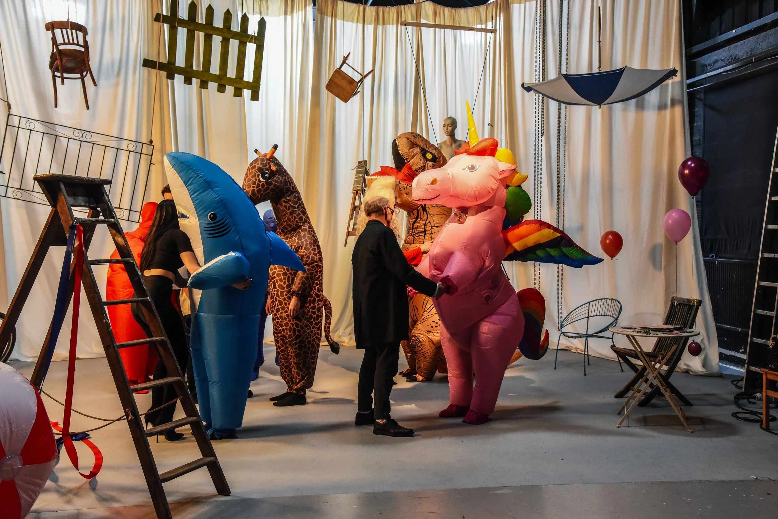 Wonderland-Jeremy Swift-BTS-0341.jpg