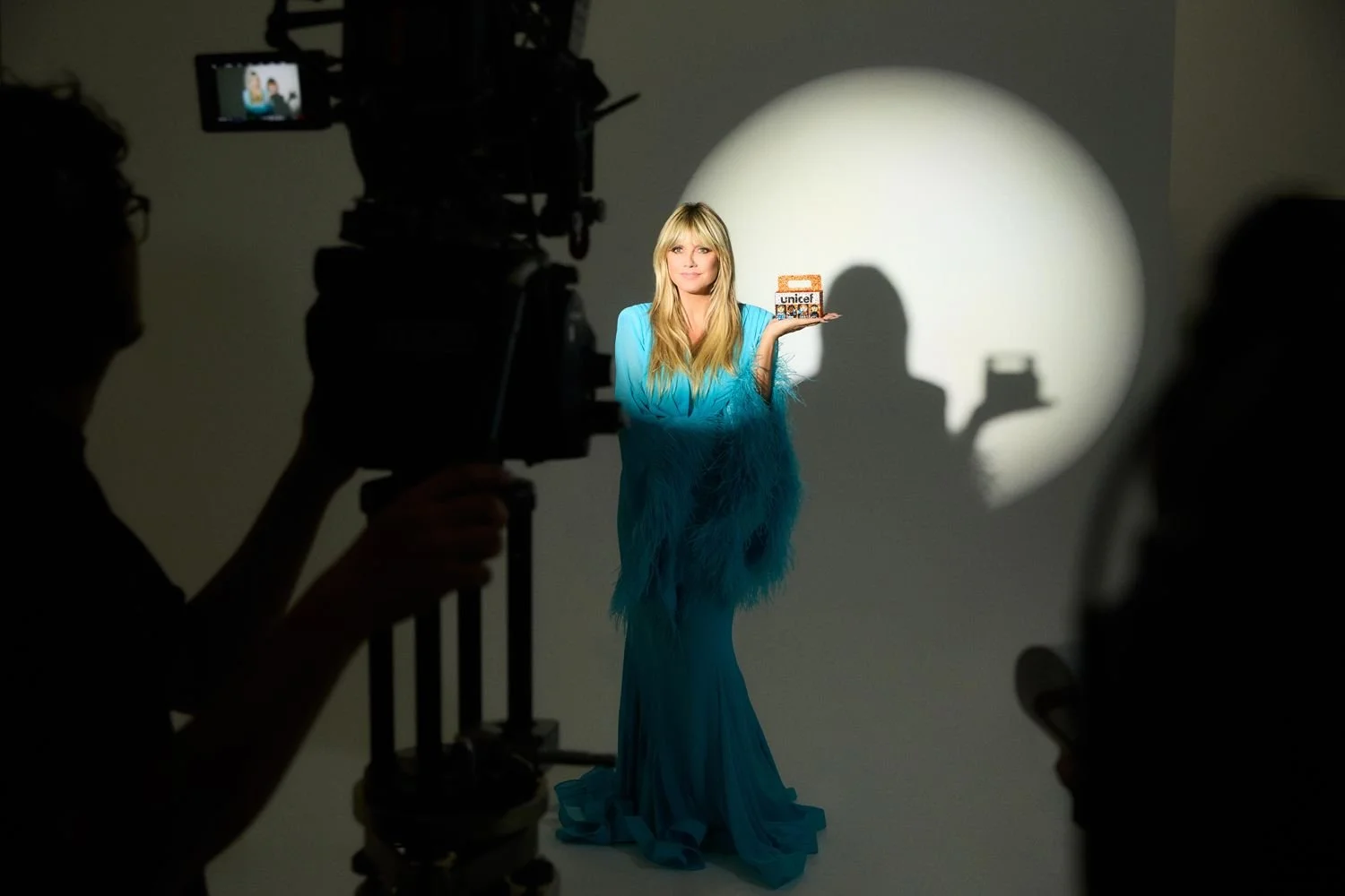 heidi-klum-unicef-3-100225-630f81ad58824815a5904d3cc6ca66c4-2.jpg