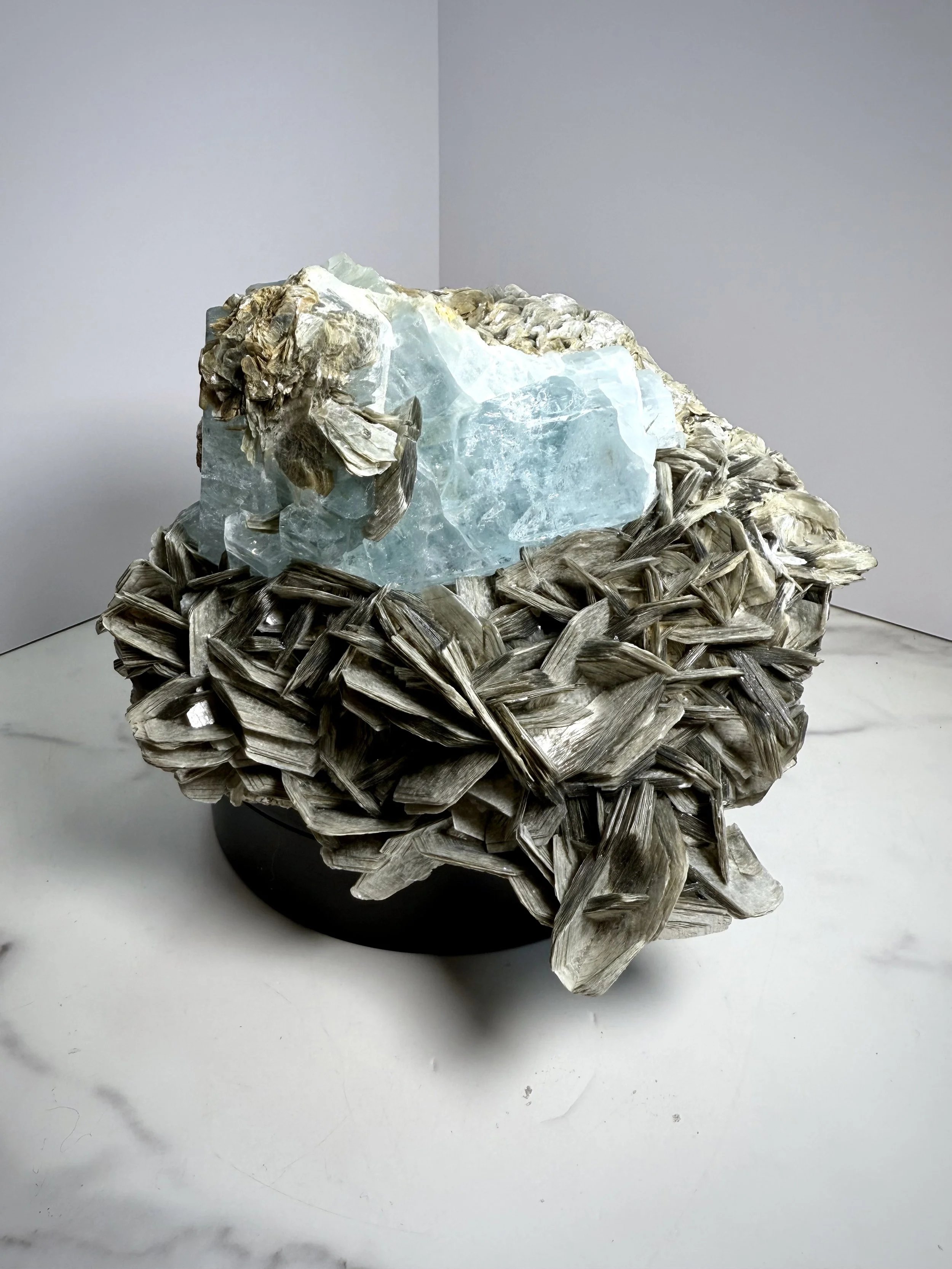 Large Aquamarine on Muscovite Matrix – Pakistan – 6.1 lb Pegmatite Specimen