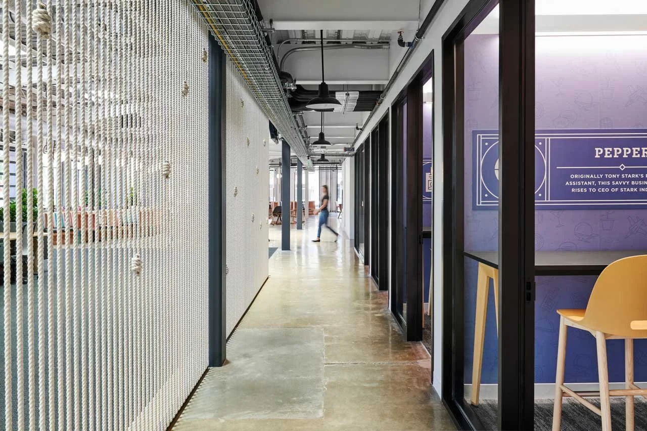 H-E-B Digital Favor Eastside Tech Hub knotted rope wall partition installation by FIBROUS