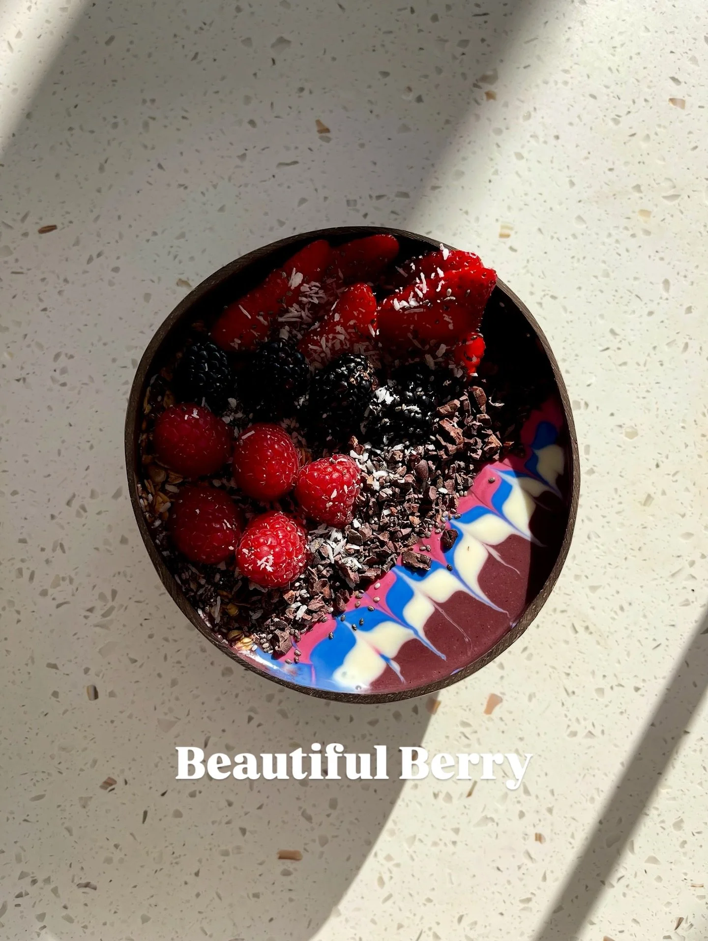 ✨ All your favourites in a slideshow! 🍓🥥🍌
We&rsquo;re saying goodbye 👋 to a few of our famous acai bowls this winter until spring ❄️ to make room for some brand-new autumn winter yumminess 😋. So come over and enjoy your fave bowl one last time ?